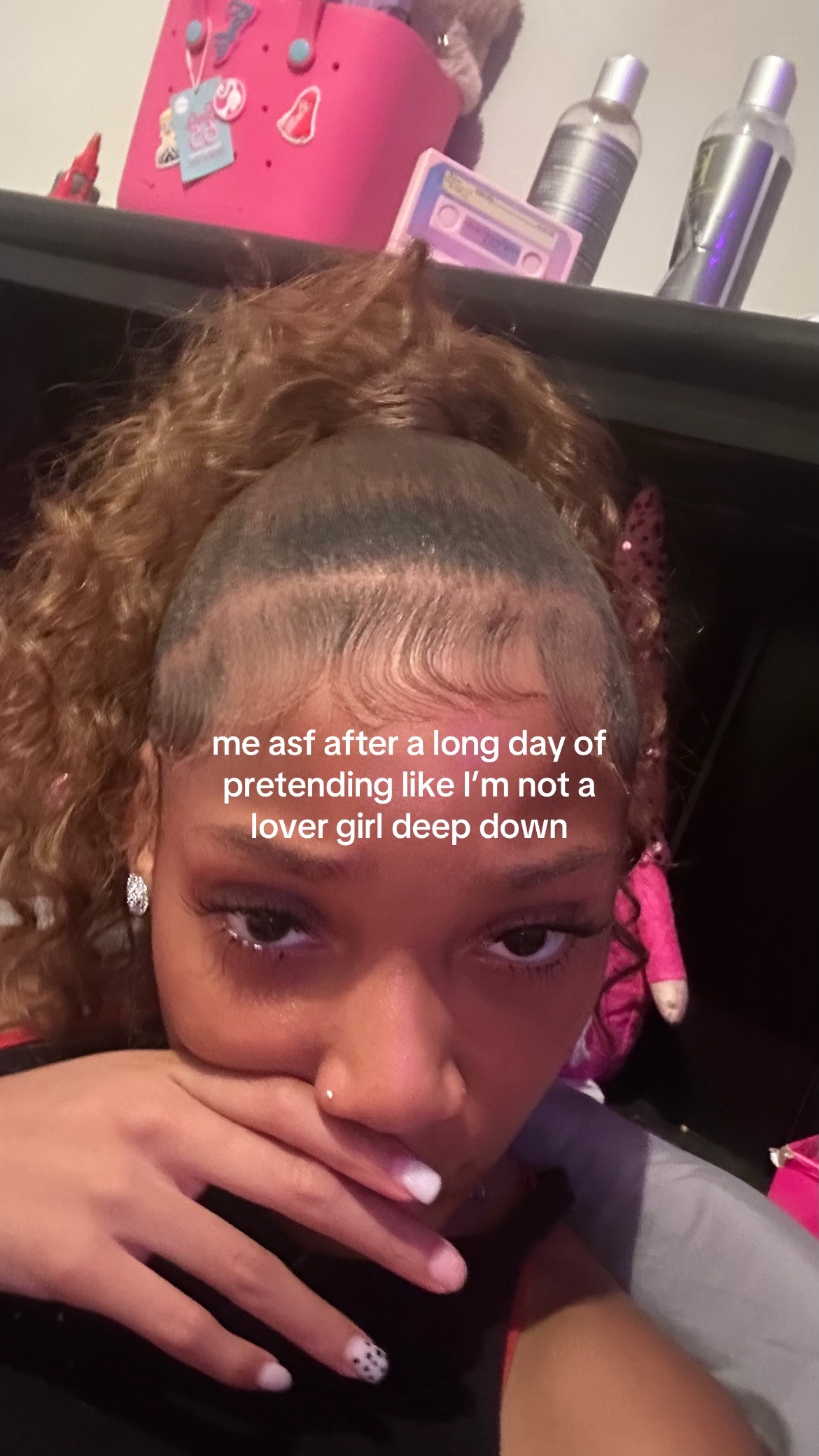 @whoiskori?