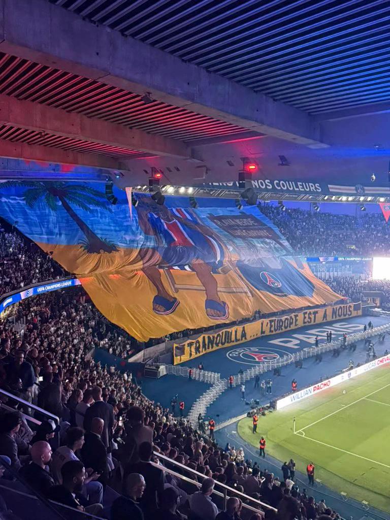 @Le conducteur rouge & bleu🔴🔵