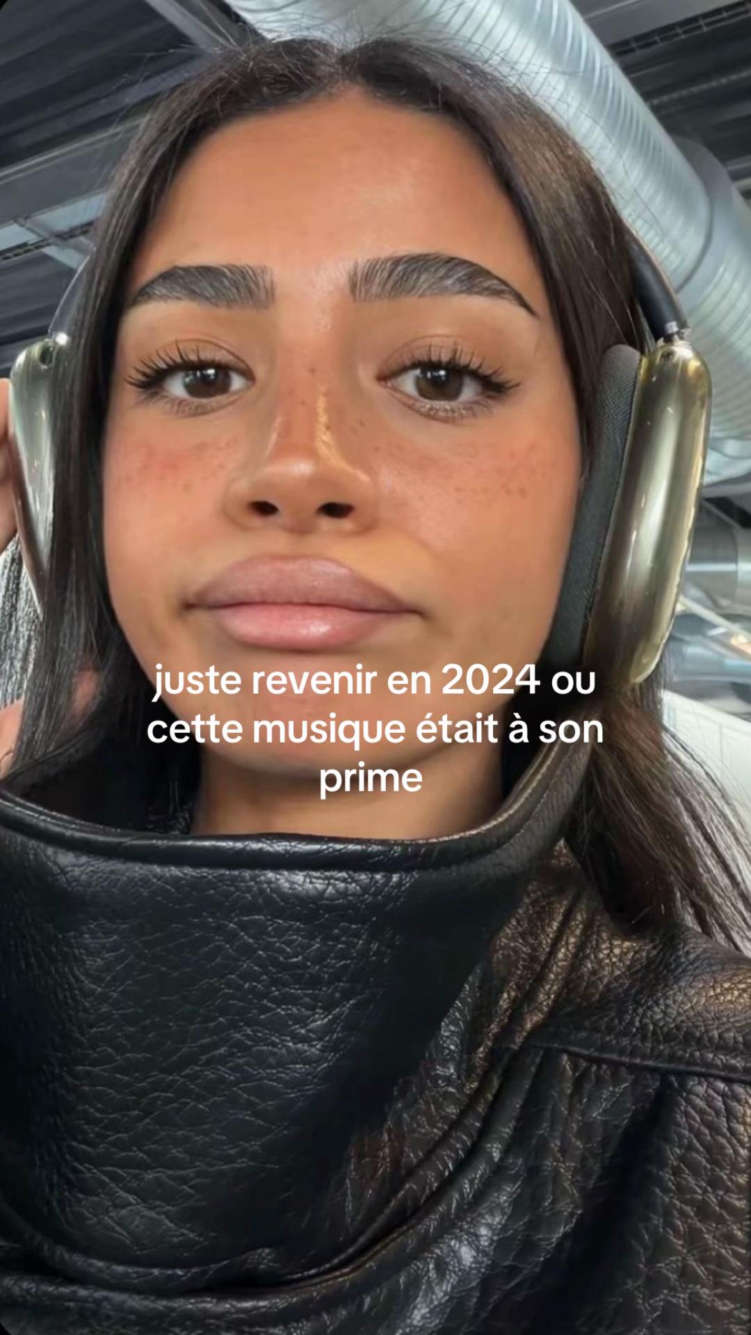 @E.L