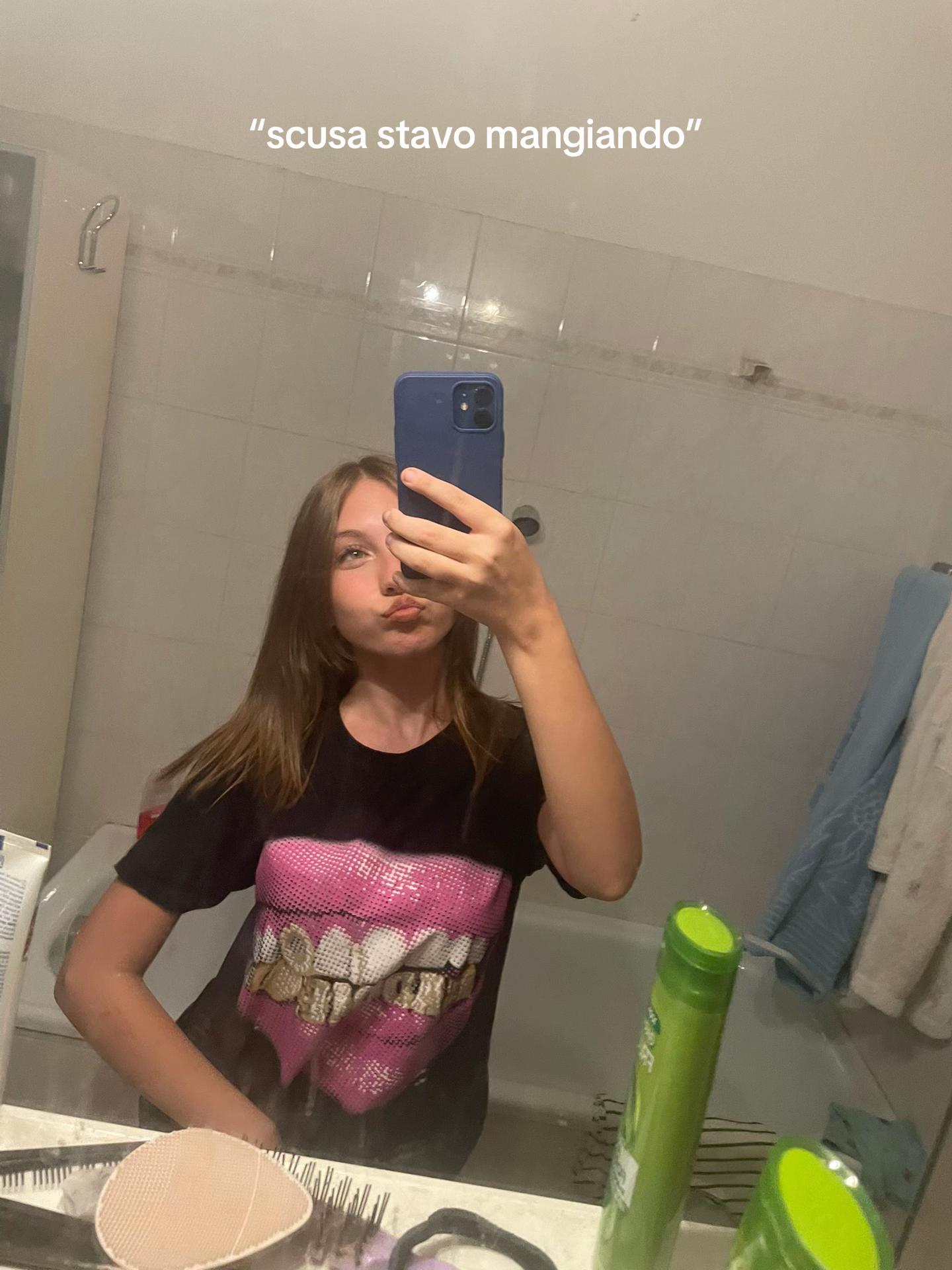 @ℳ🐚