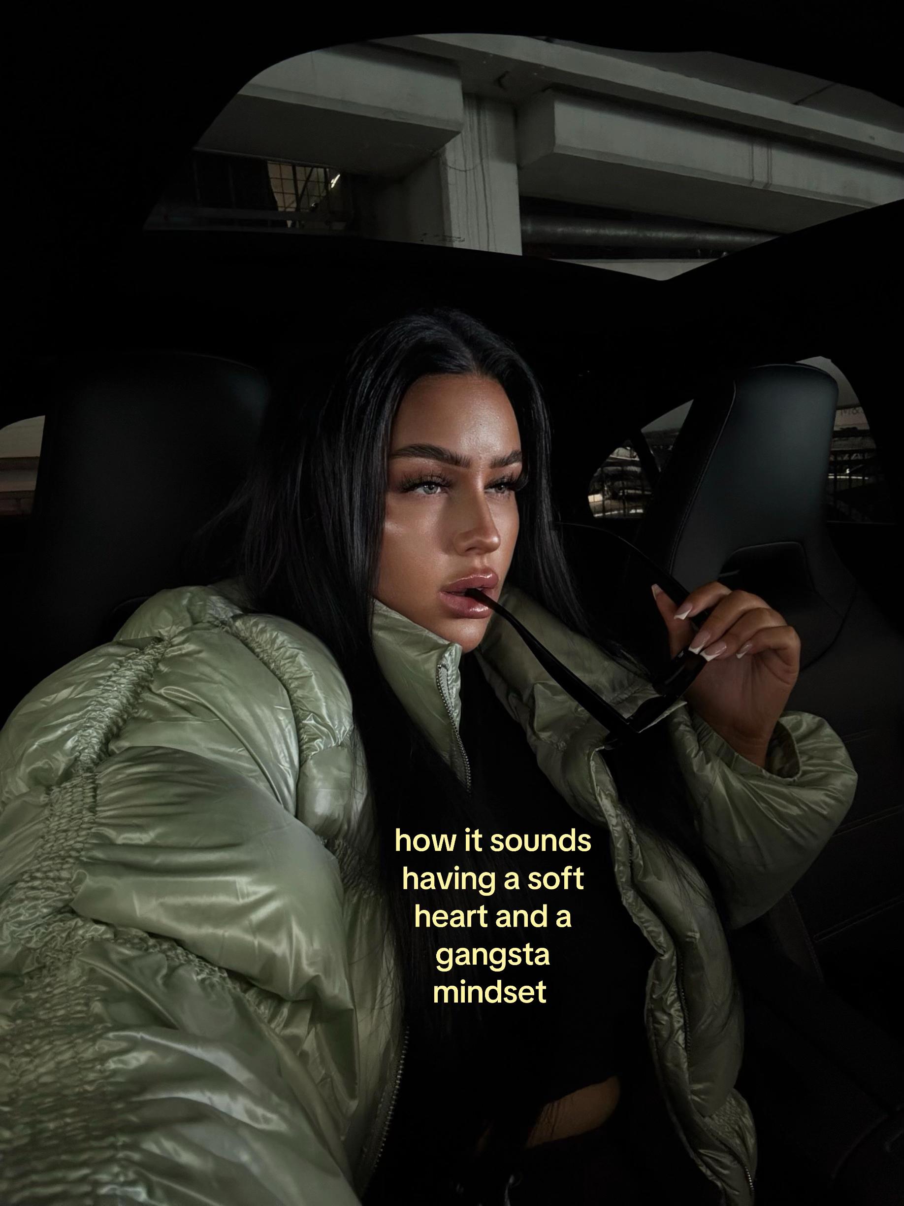 @Chloe