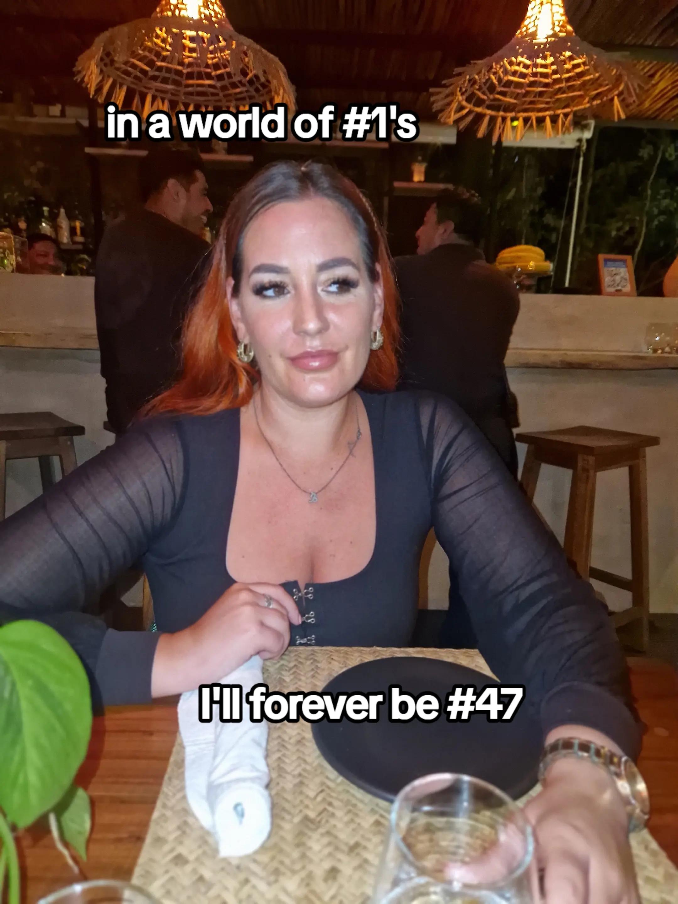 @𝓒𝓱𝓪𝓻𝓵𝓲𝓮 𝓜𝓪𝓻𝓲𝓮🍒