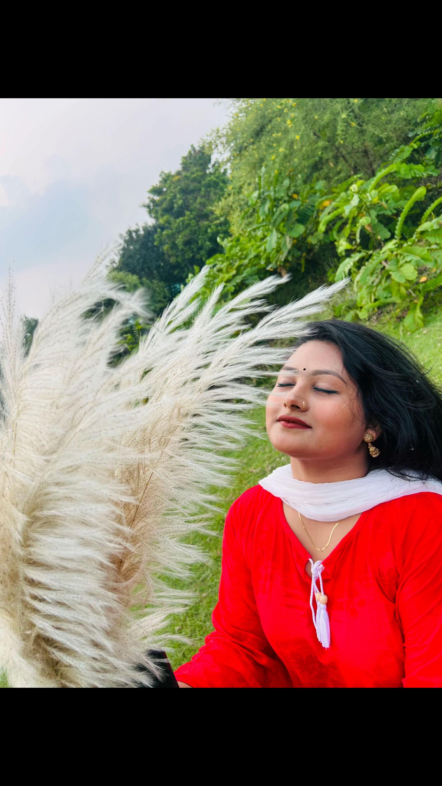 @মোহনা 🦋