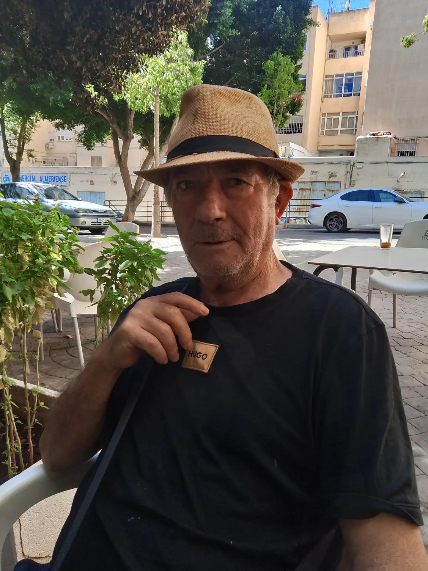 @Hermano Emilio El pescas 1