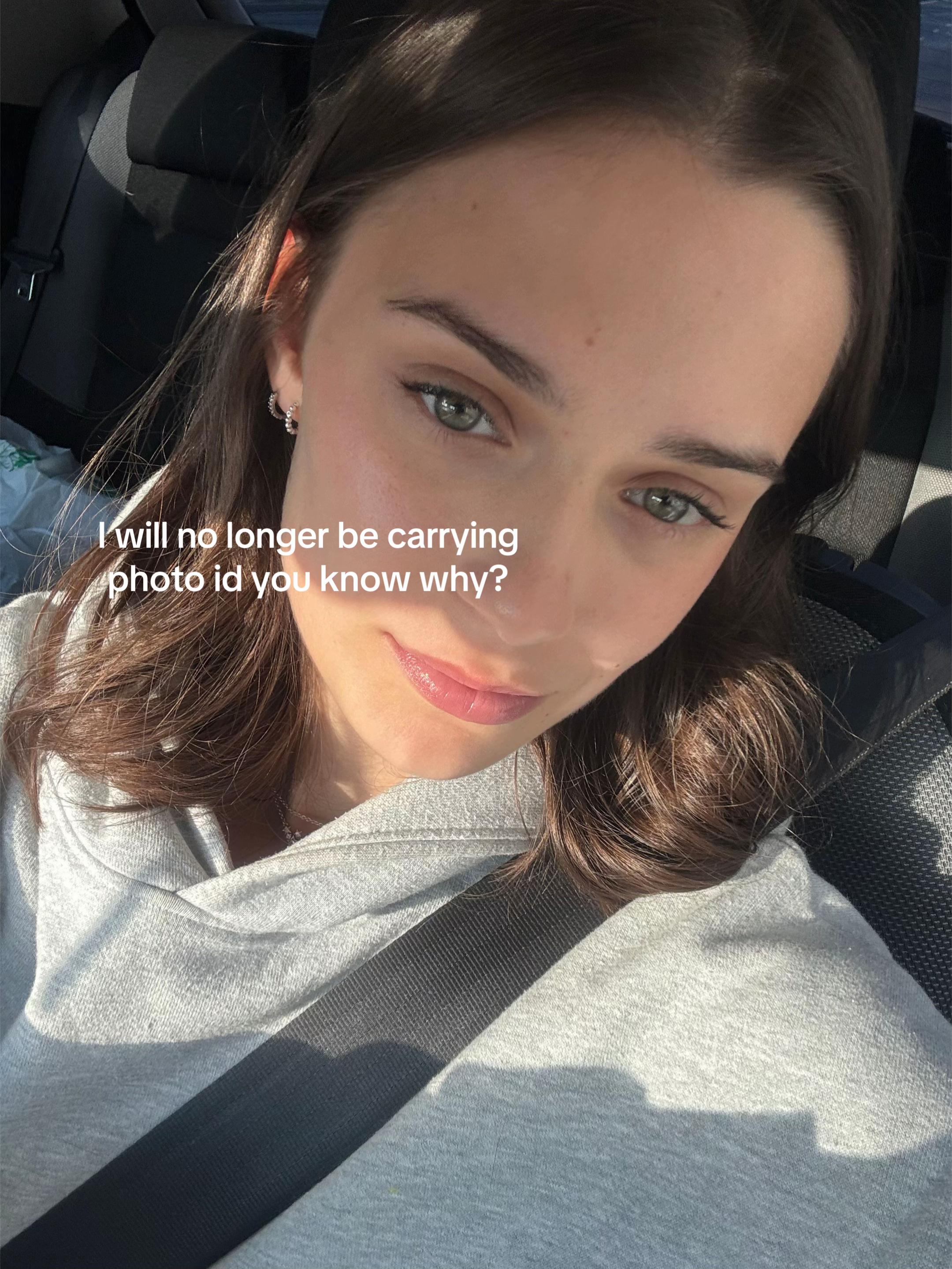 @oliviatomczak