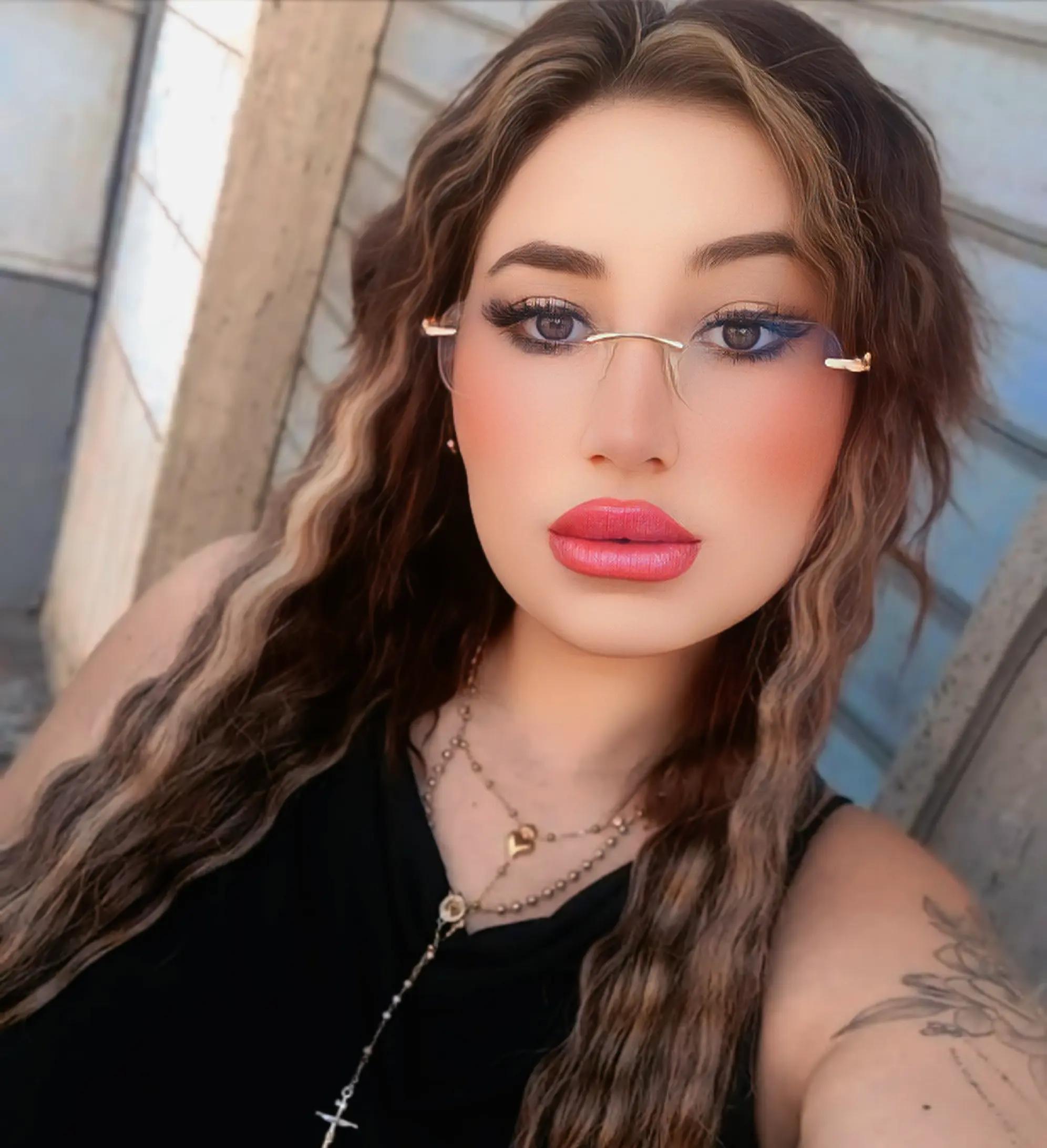 @👑zoraida 👑