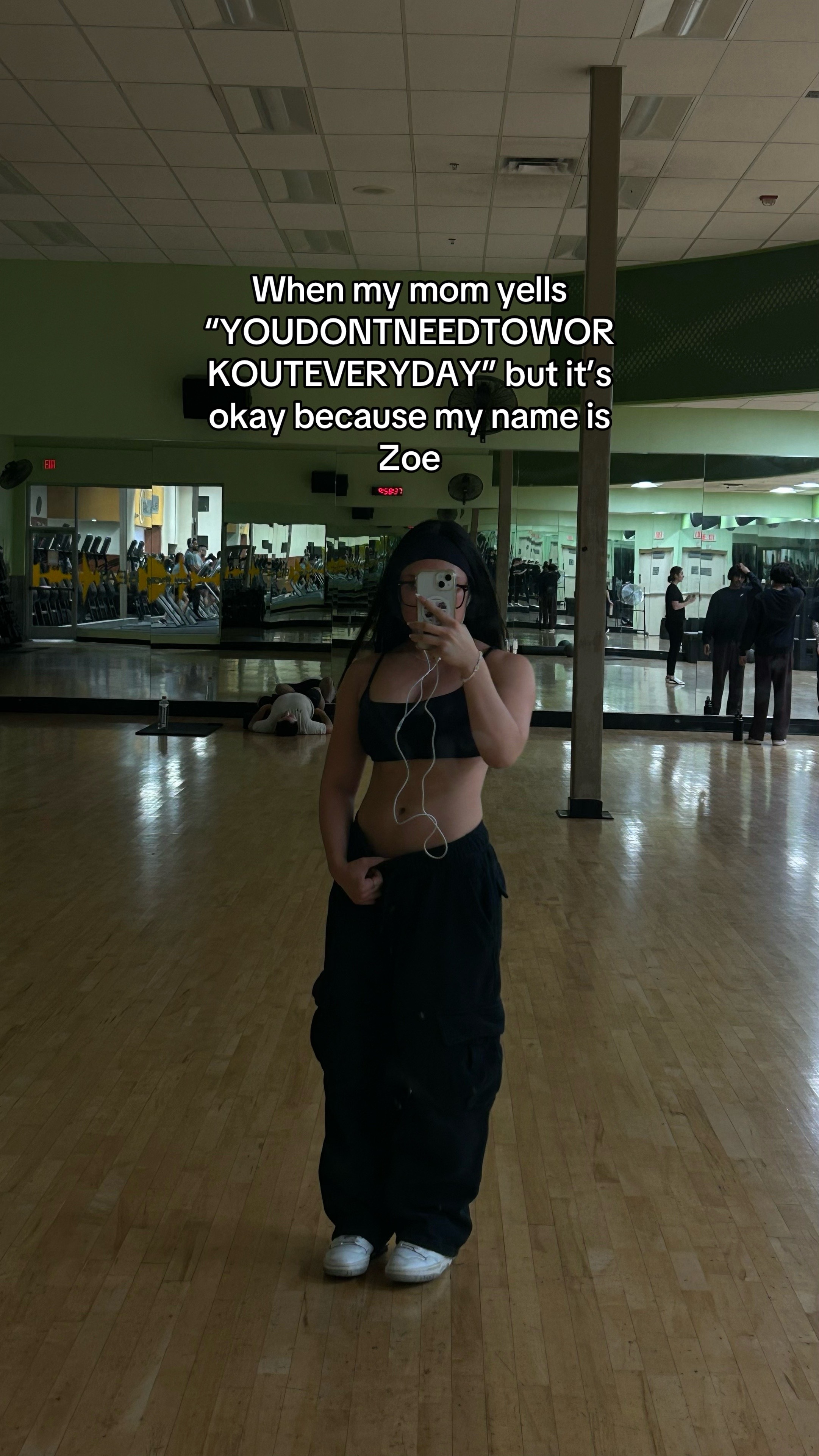 @zoeee