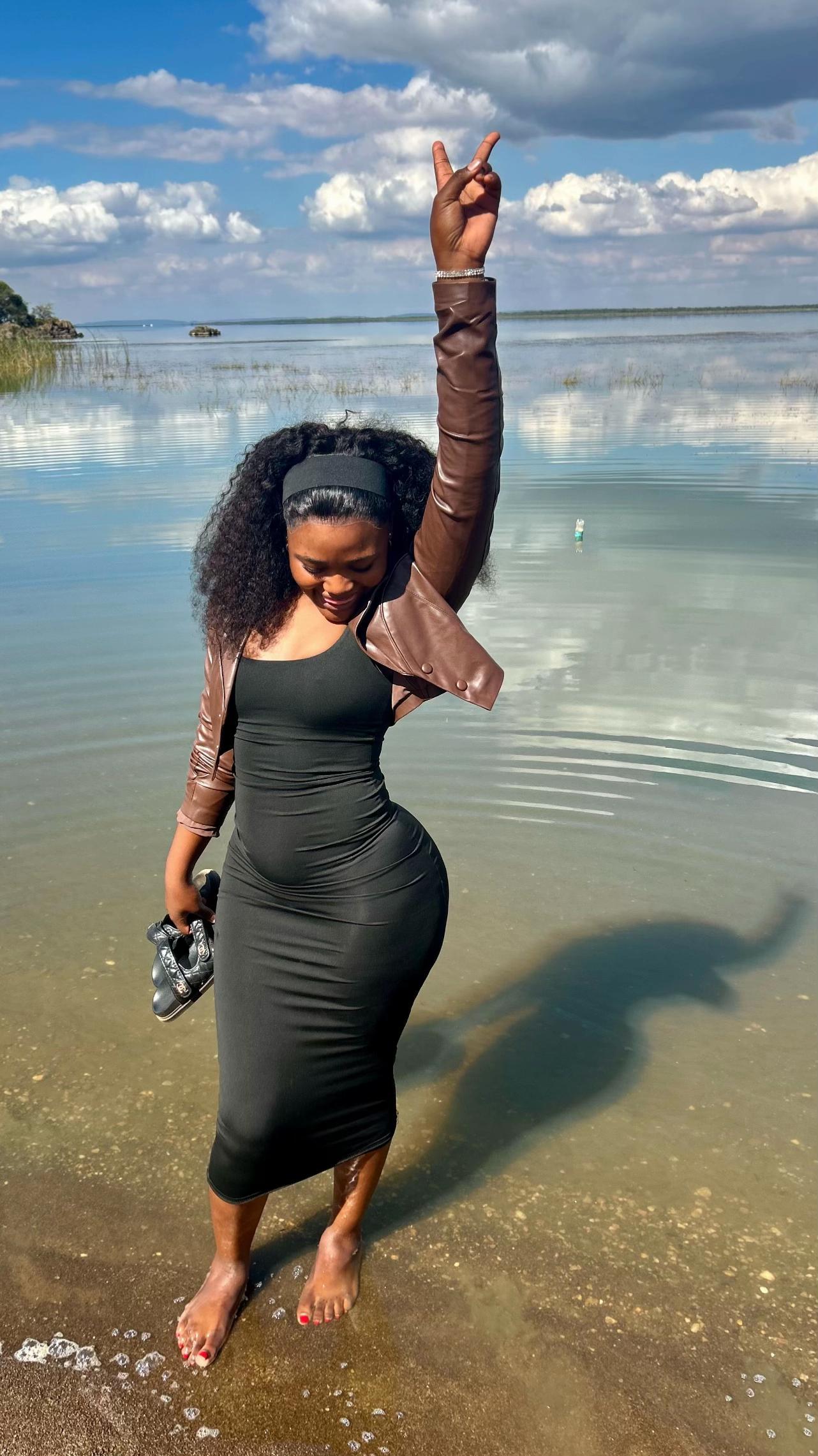 @LadyRue
