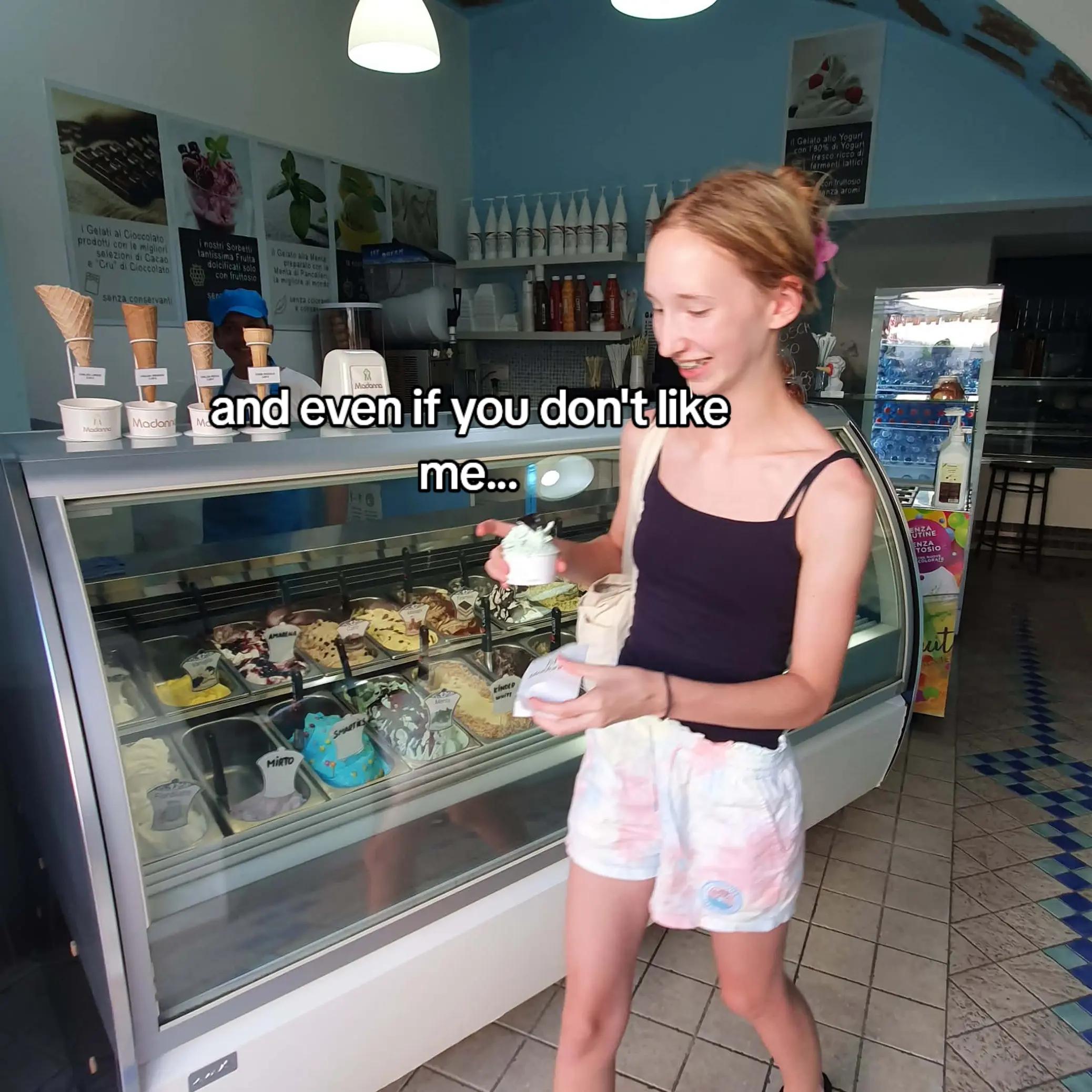@𝓛𝓲𝓪