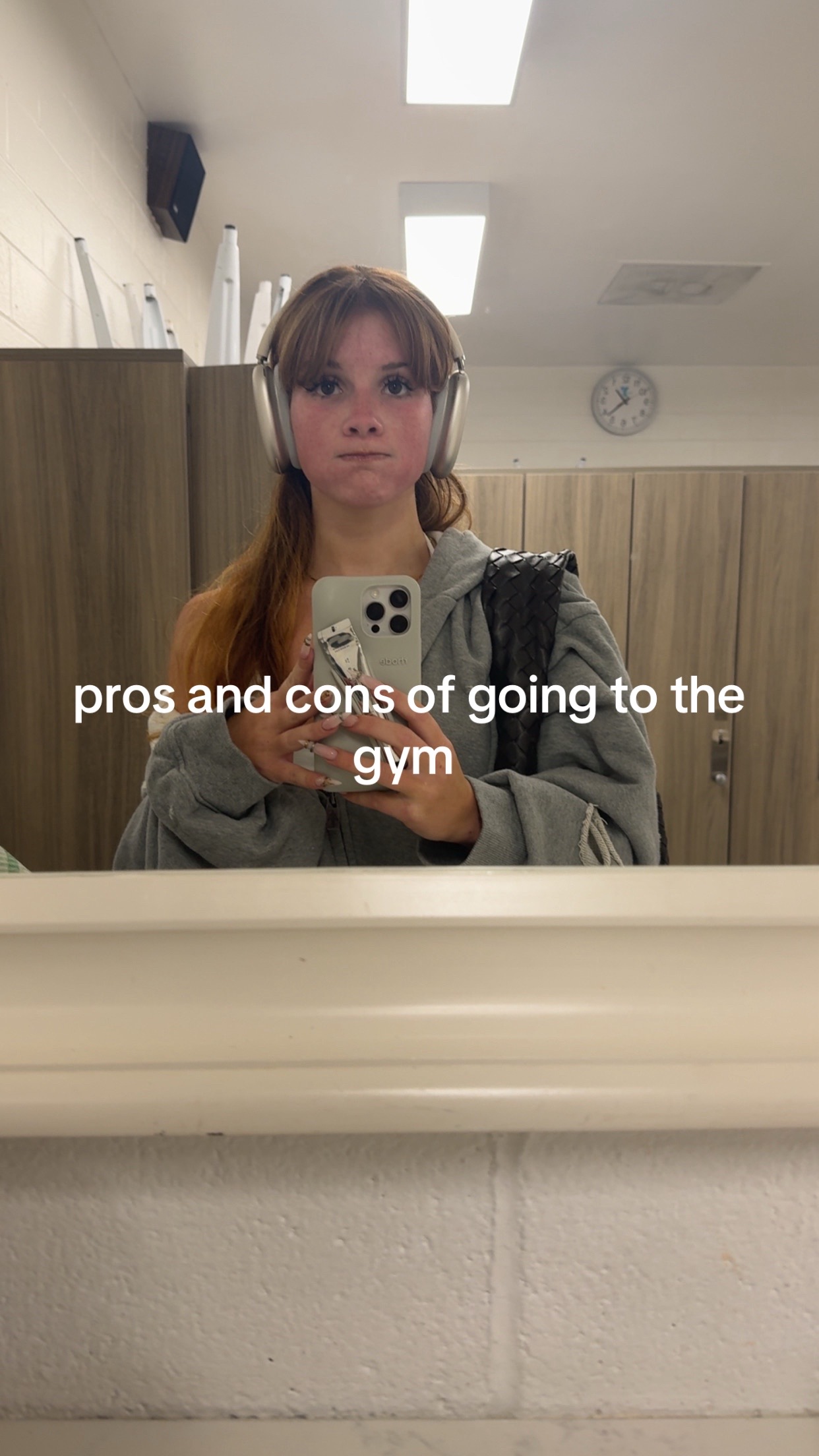 @nicole