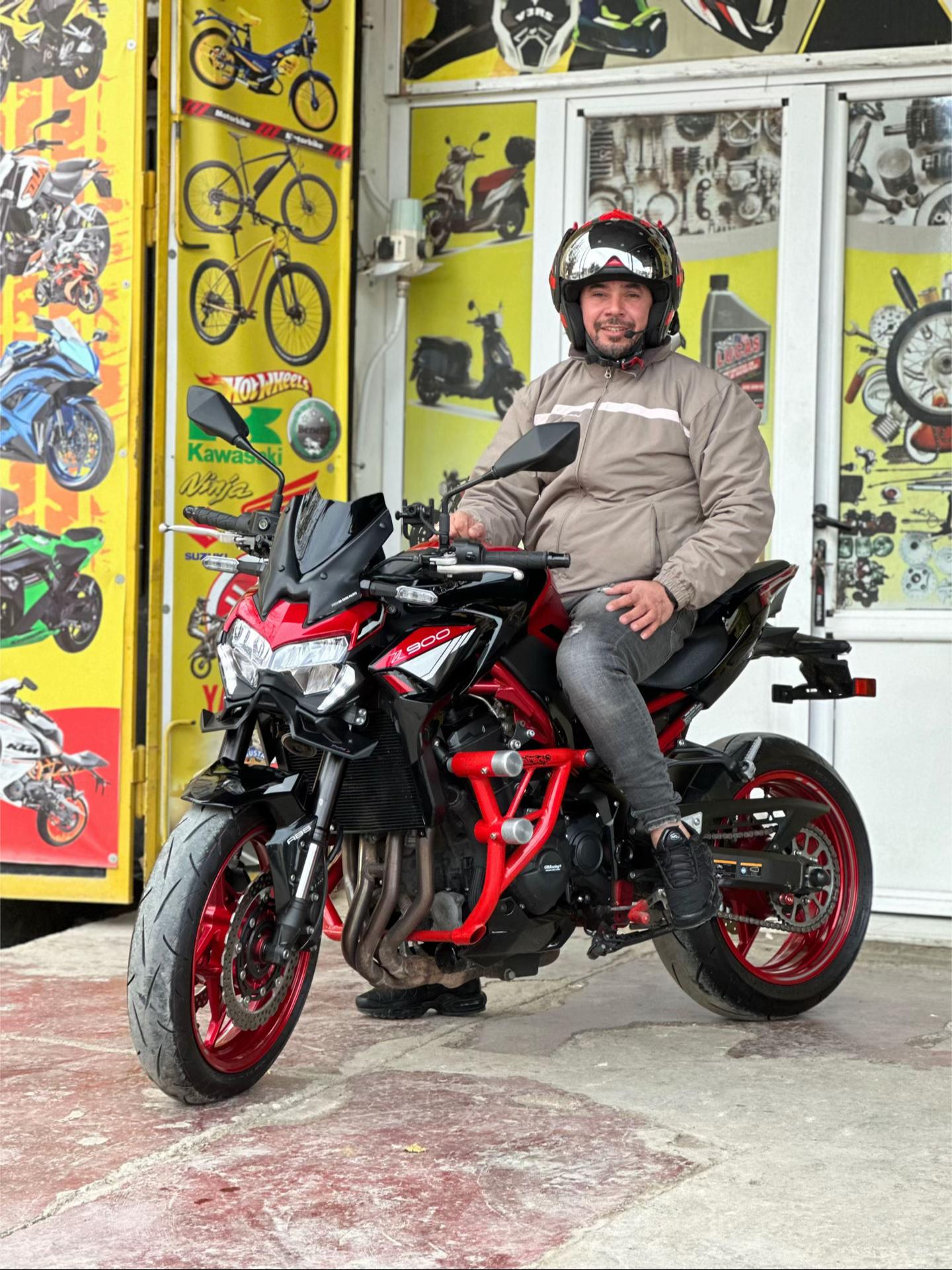 @Sofiane piéces Moto 13