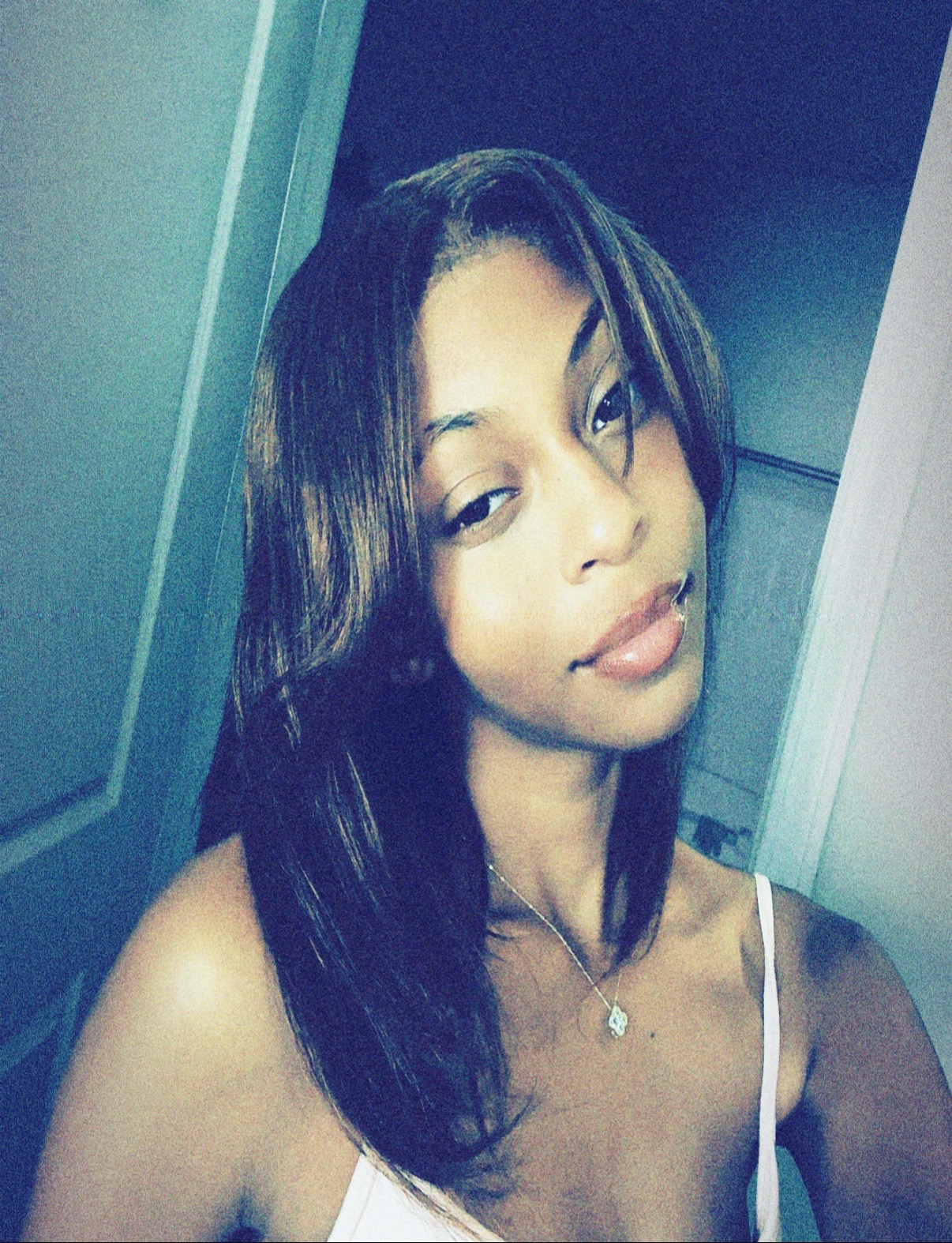 @Niya Riona