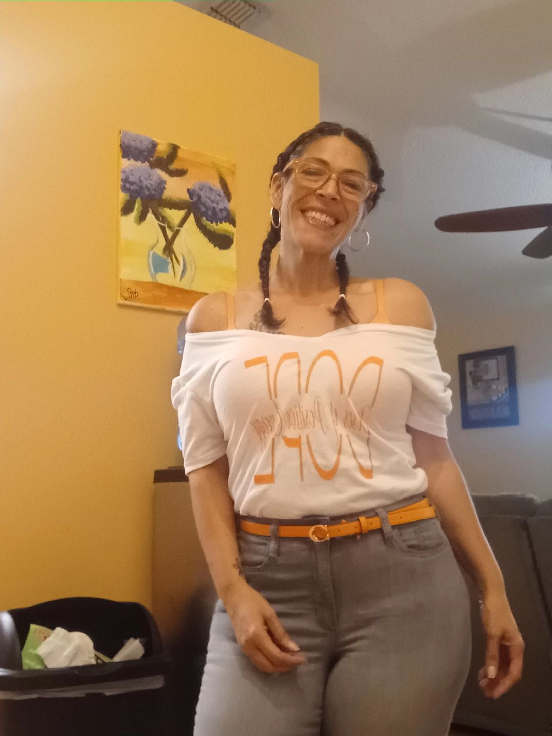 @itsmeAdrienne