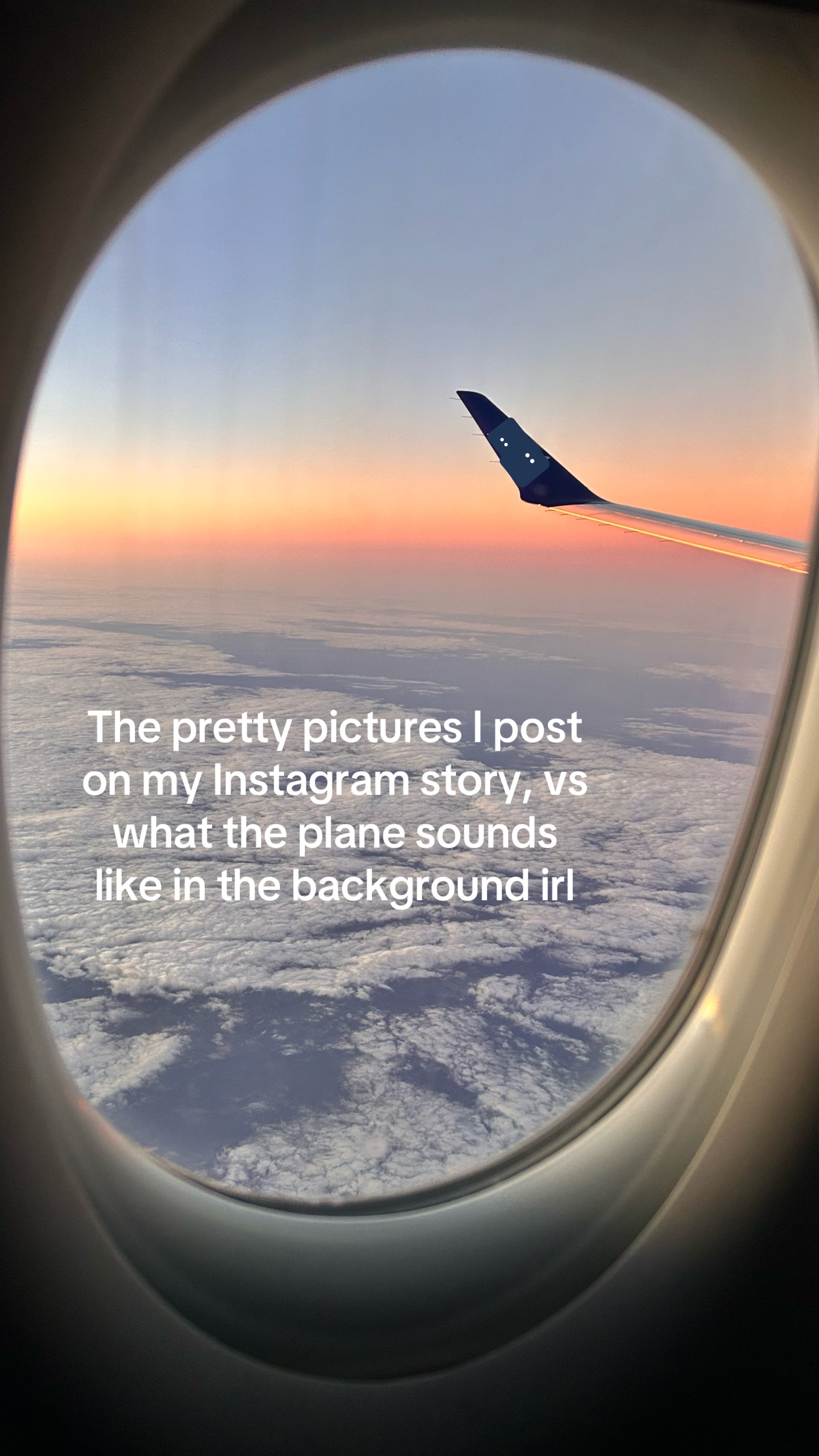 @LEANNA ✈️ Flight Attendant