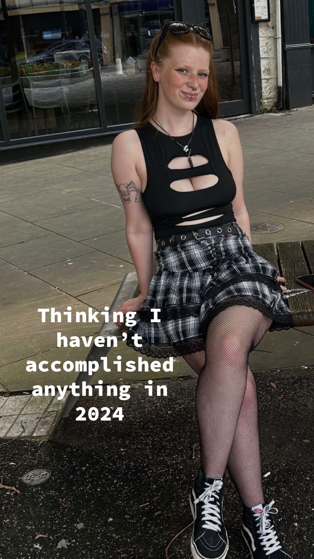 @sarahx_girlInBlack