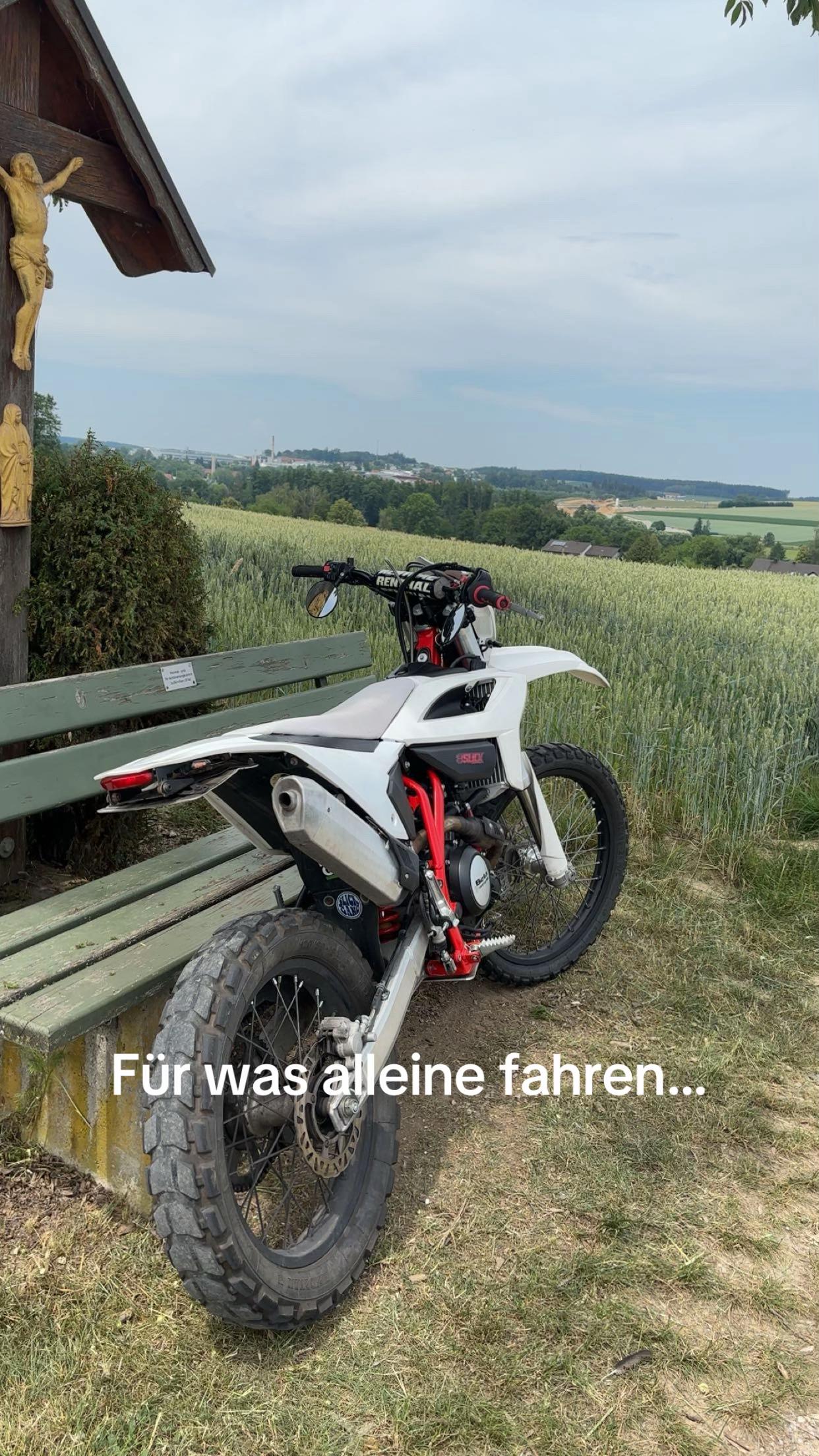 @Maxi