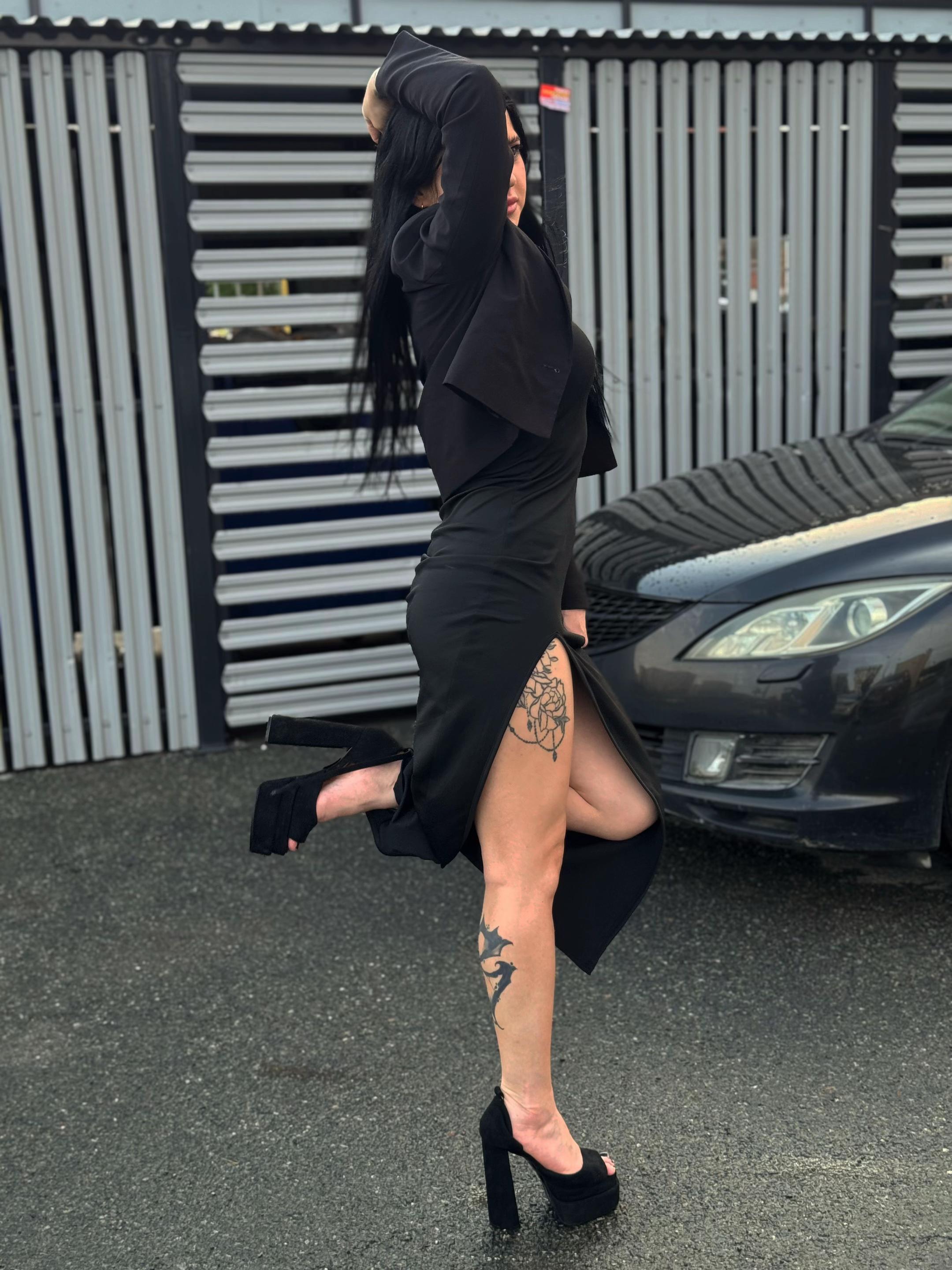 @GLUKHOVA