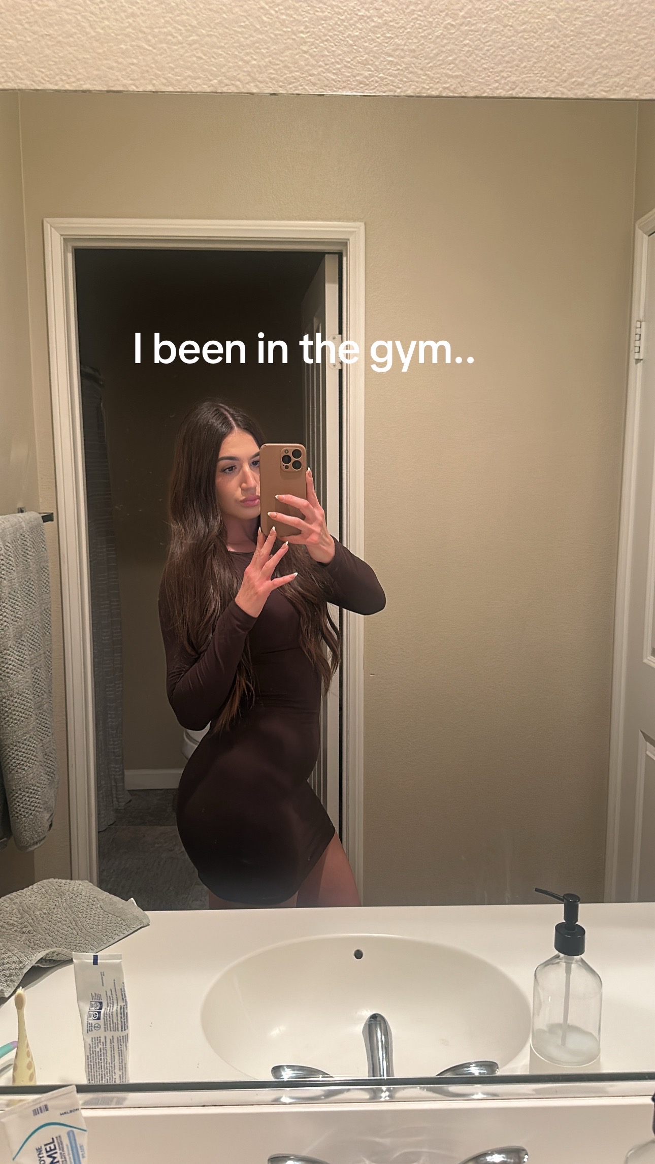 @kylaalfonso