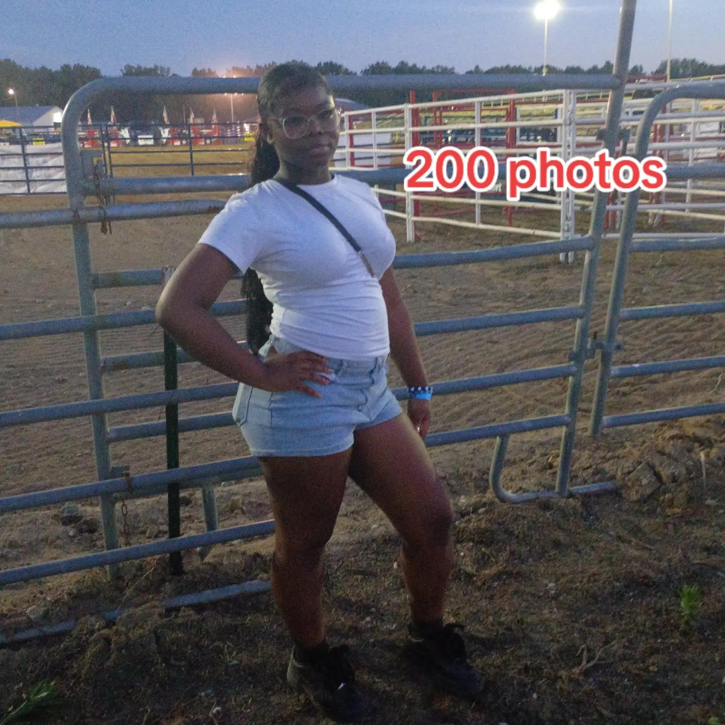 @prettybrownskin_Tay