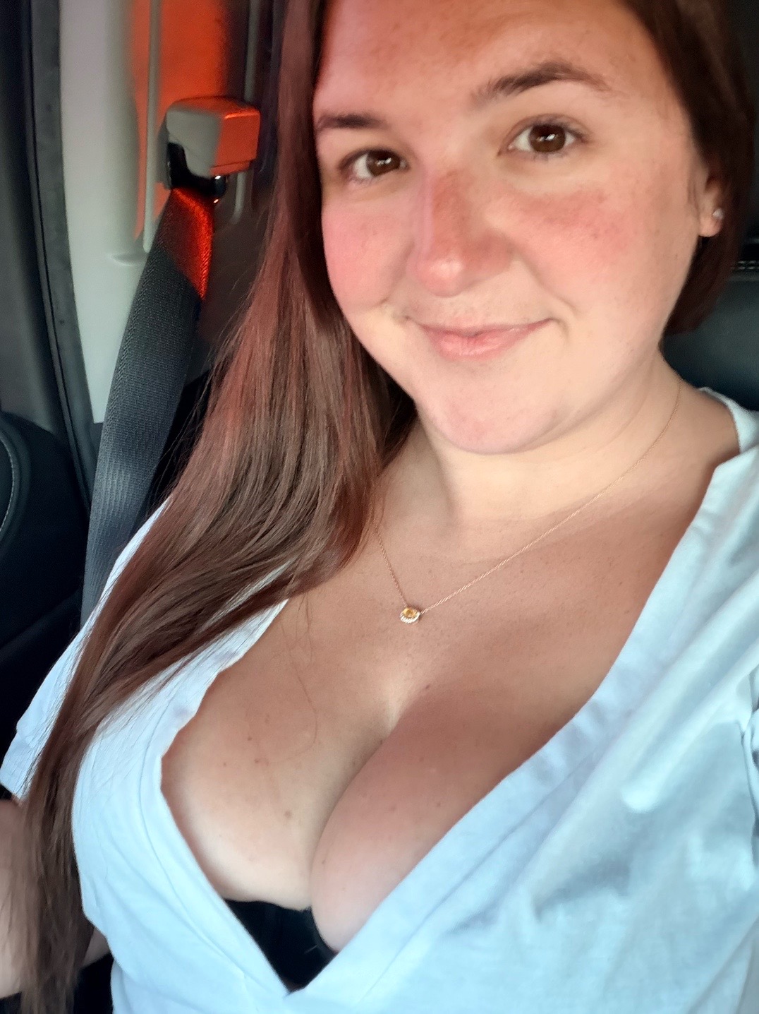 @dannikate15