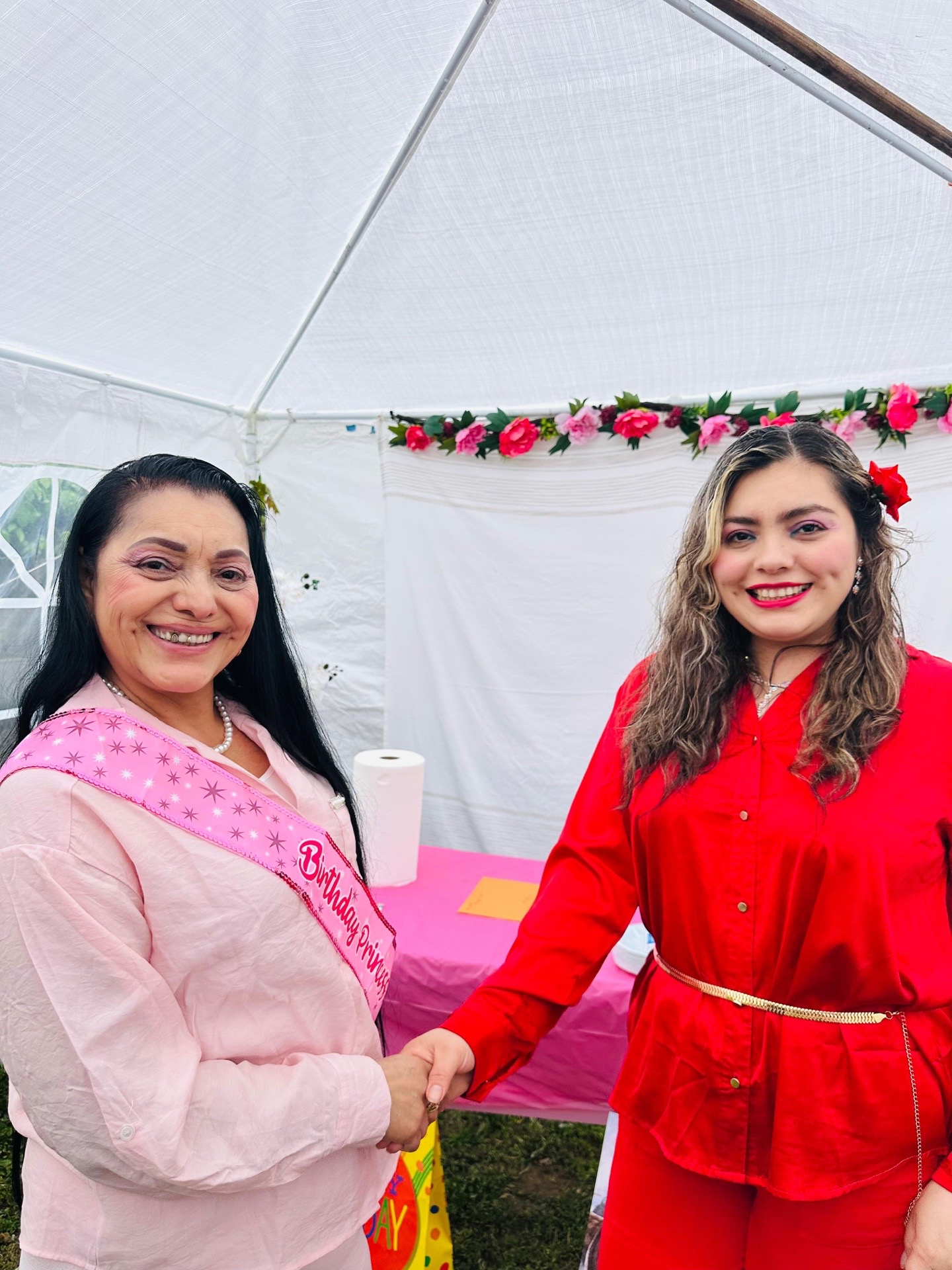 @-Lic Hern&aacute;ndez- 👩&zwj;💼🌹