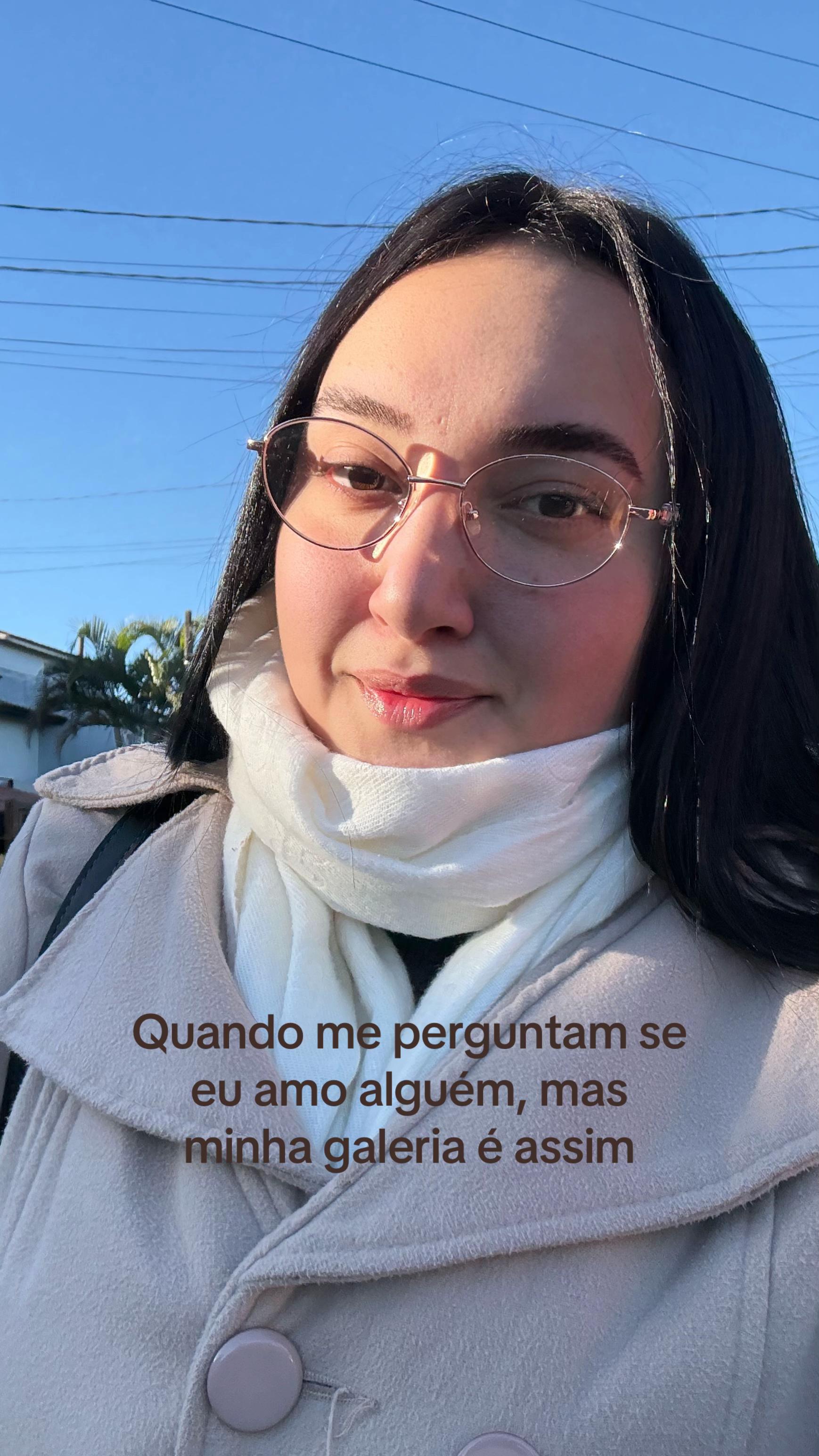 @Lívia Araújo