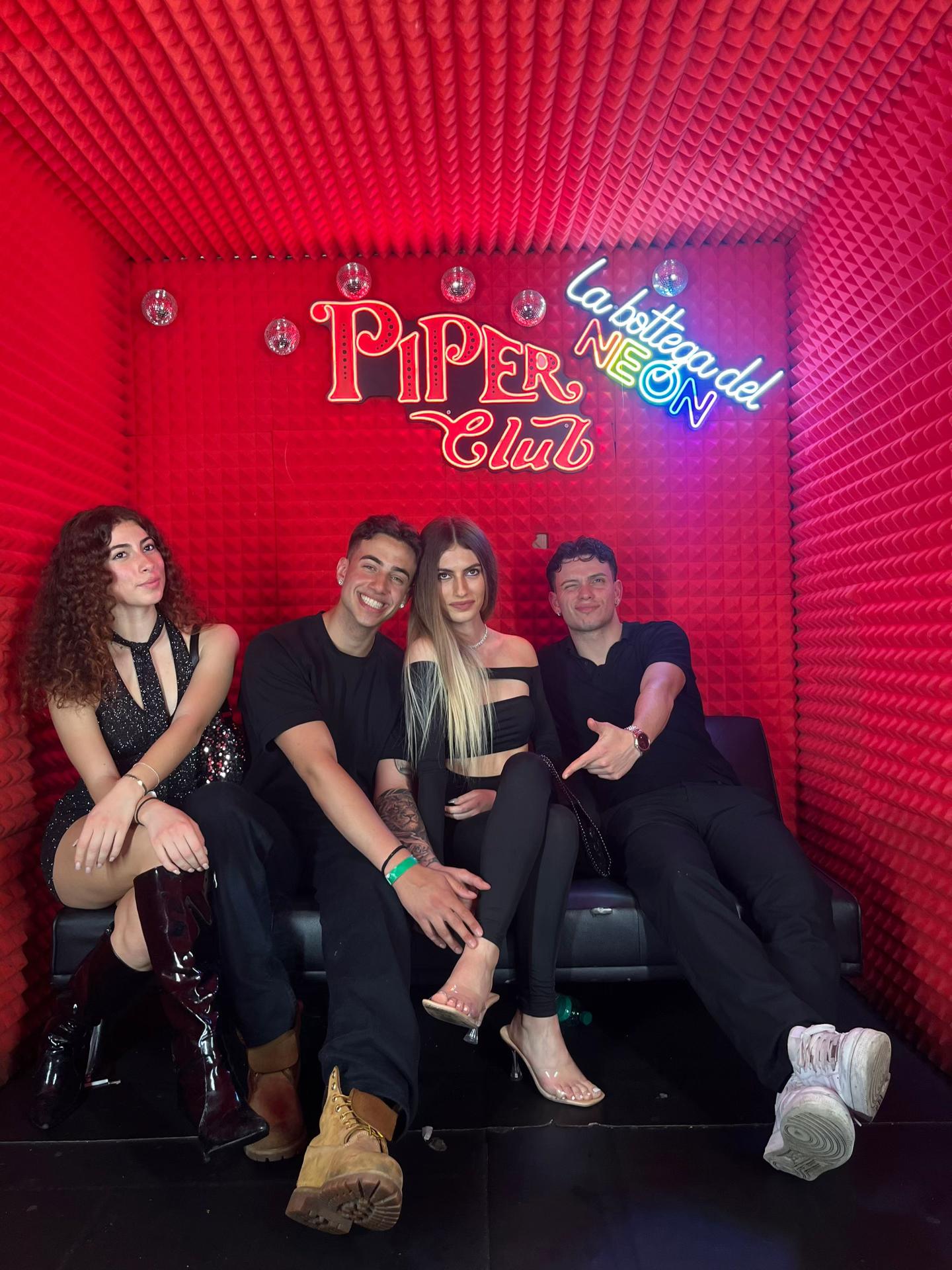 @Piperclubromaofficial