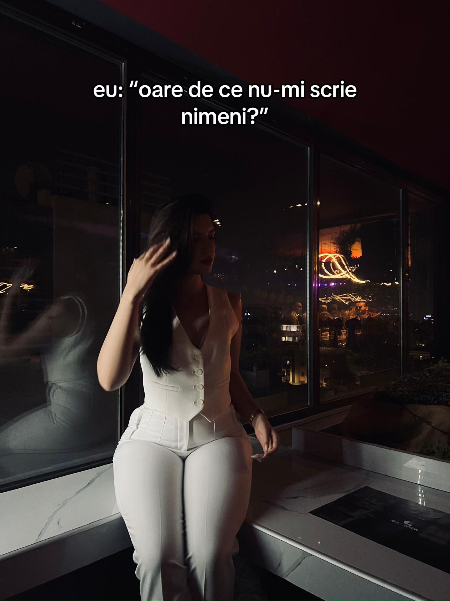 @Mimi 🇷🇴