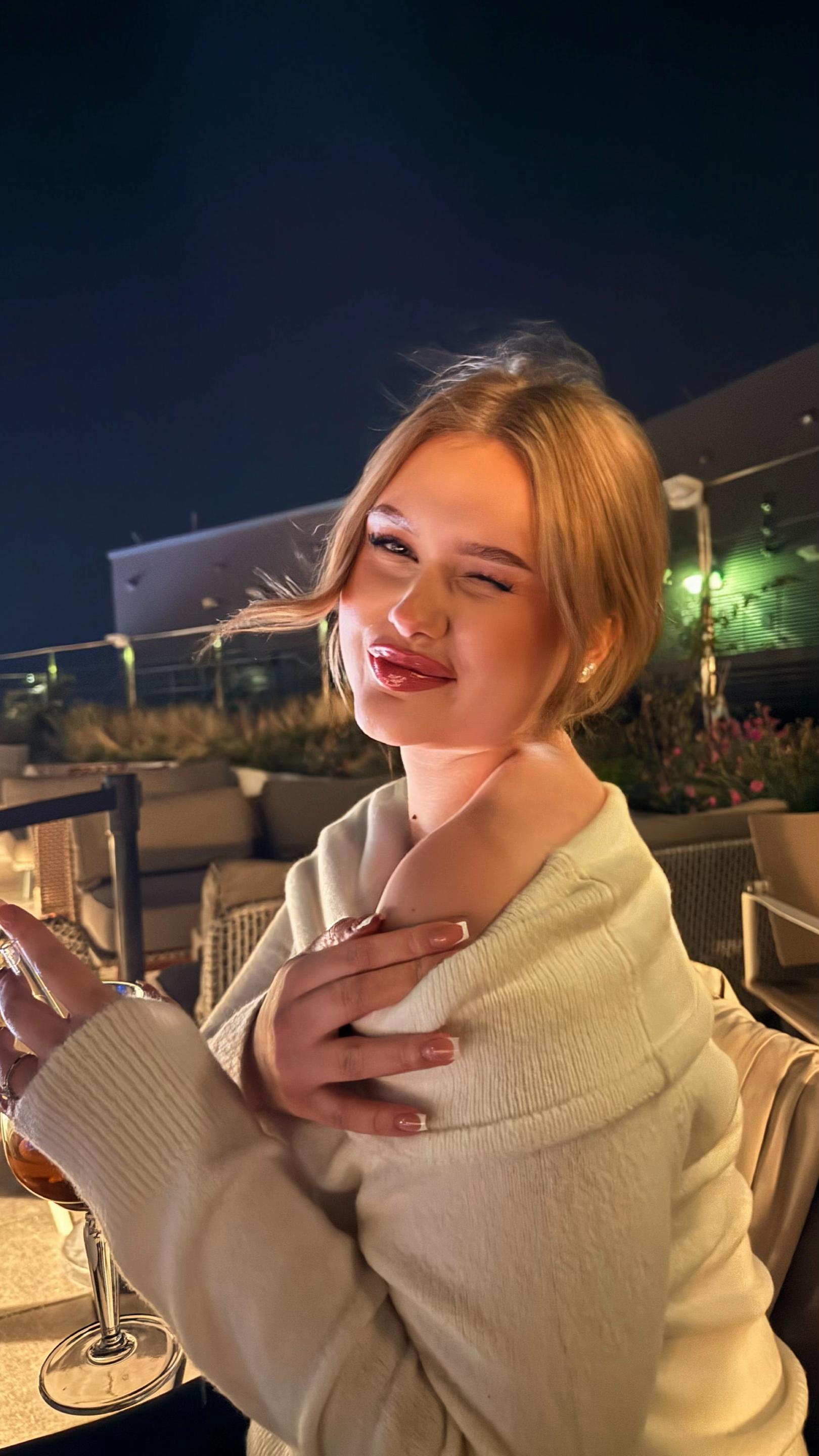 @𝒮𝑜𝓅𝒽𝒾𝒶