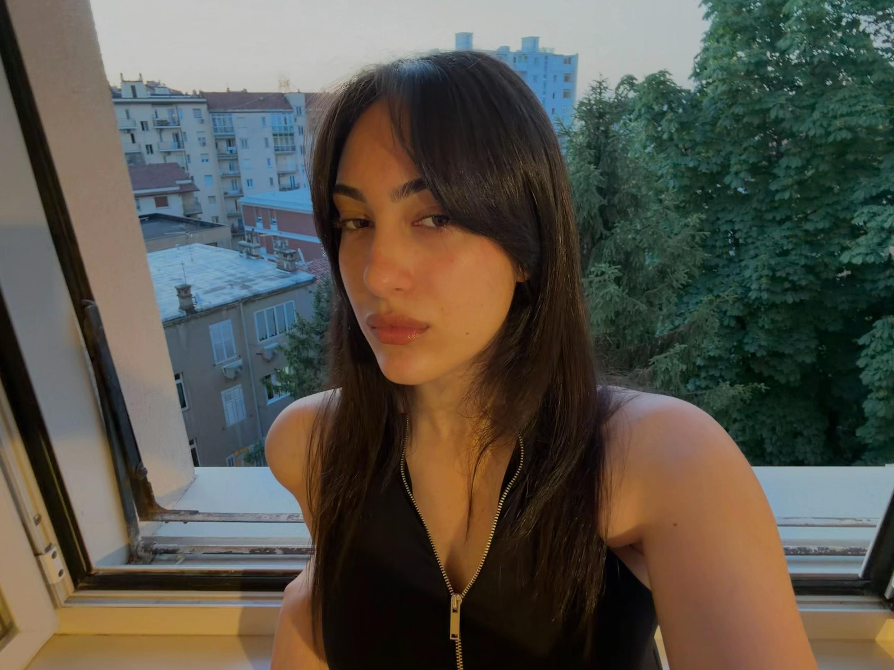 @sueaslan