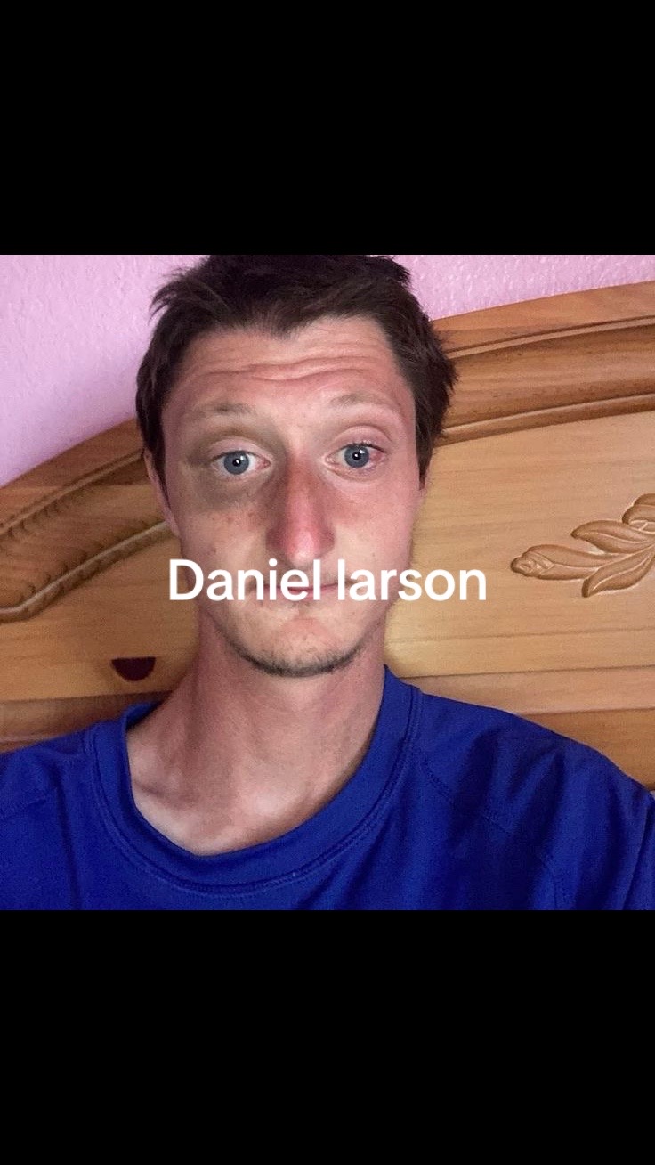 @Daniellarsonstoes