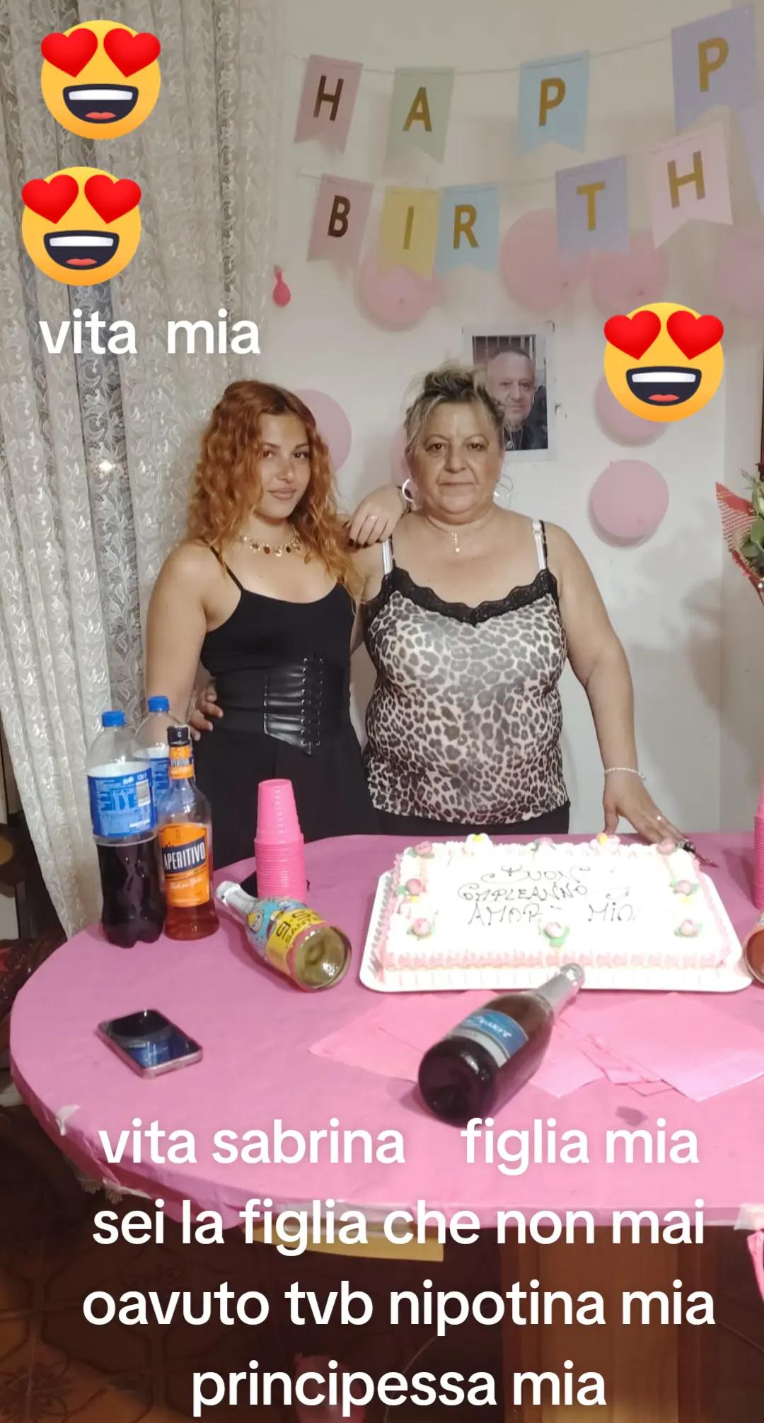 @angela bella bionda pazzerella
