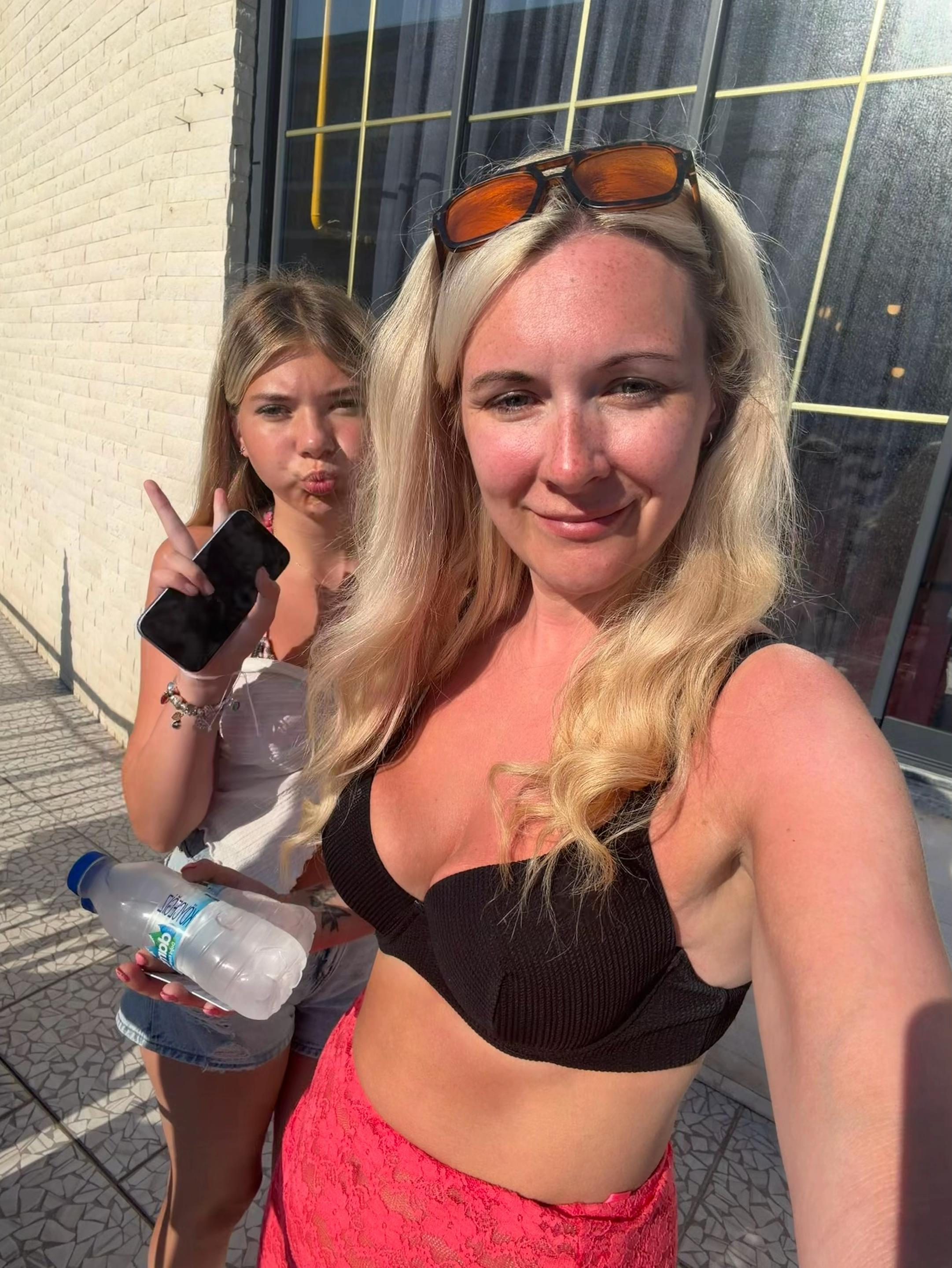 @rachiecakes224