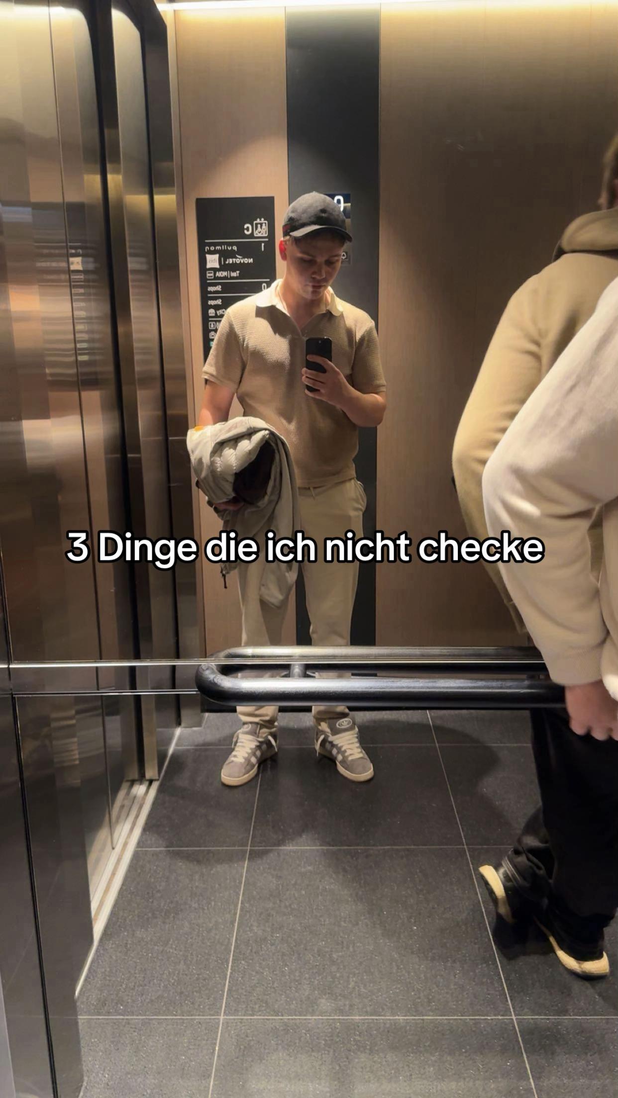 @maxflyyyy