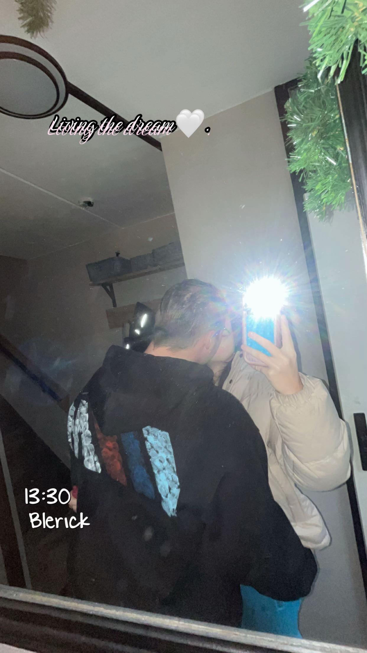 @𝒢ℯℴ𝓇𝑔𝒾𝓃𝒶 𝓀𝓇𝒶𝓊𝓈