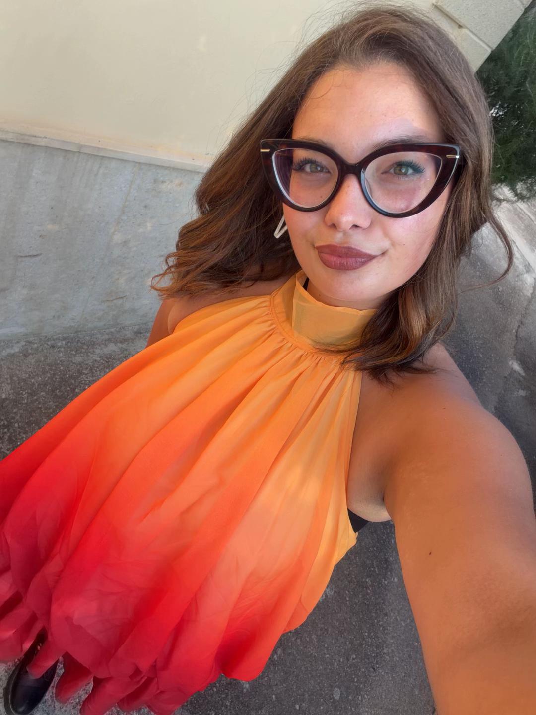 @😇