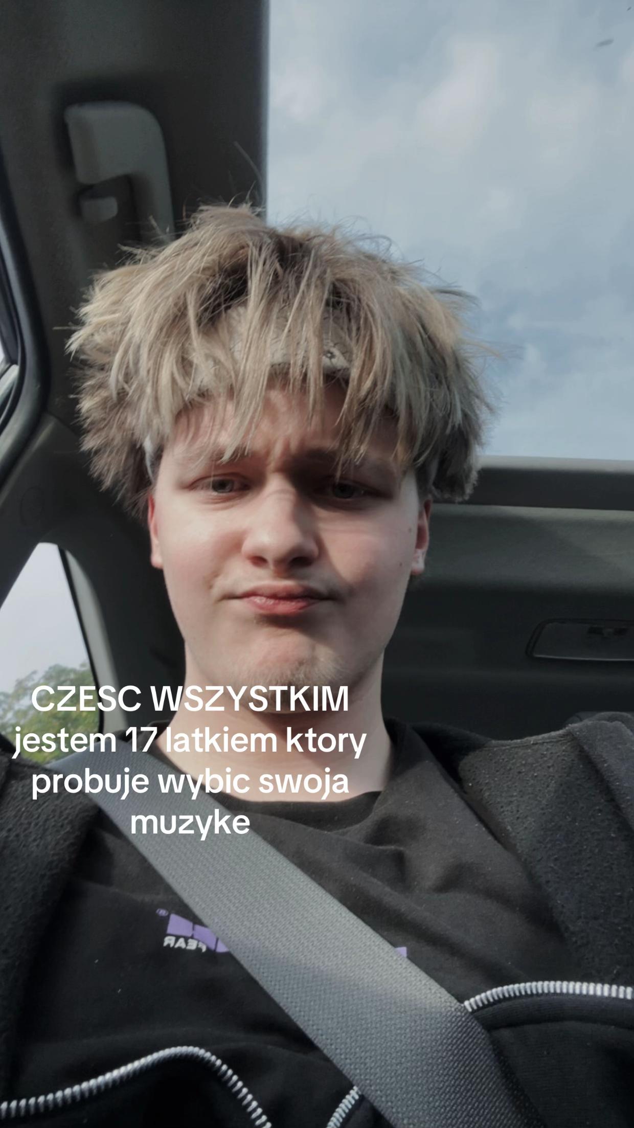 @redrosetroy