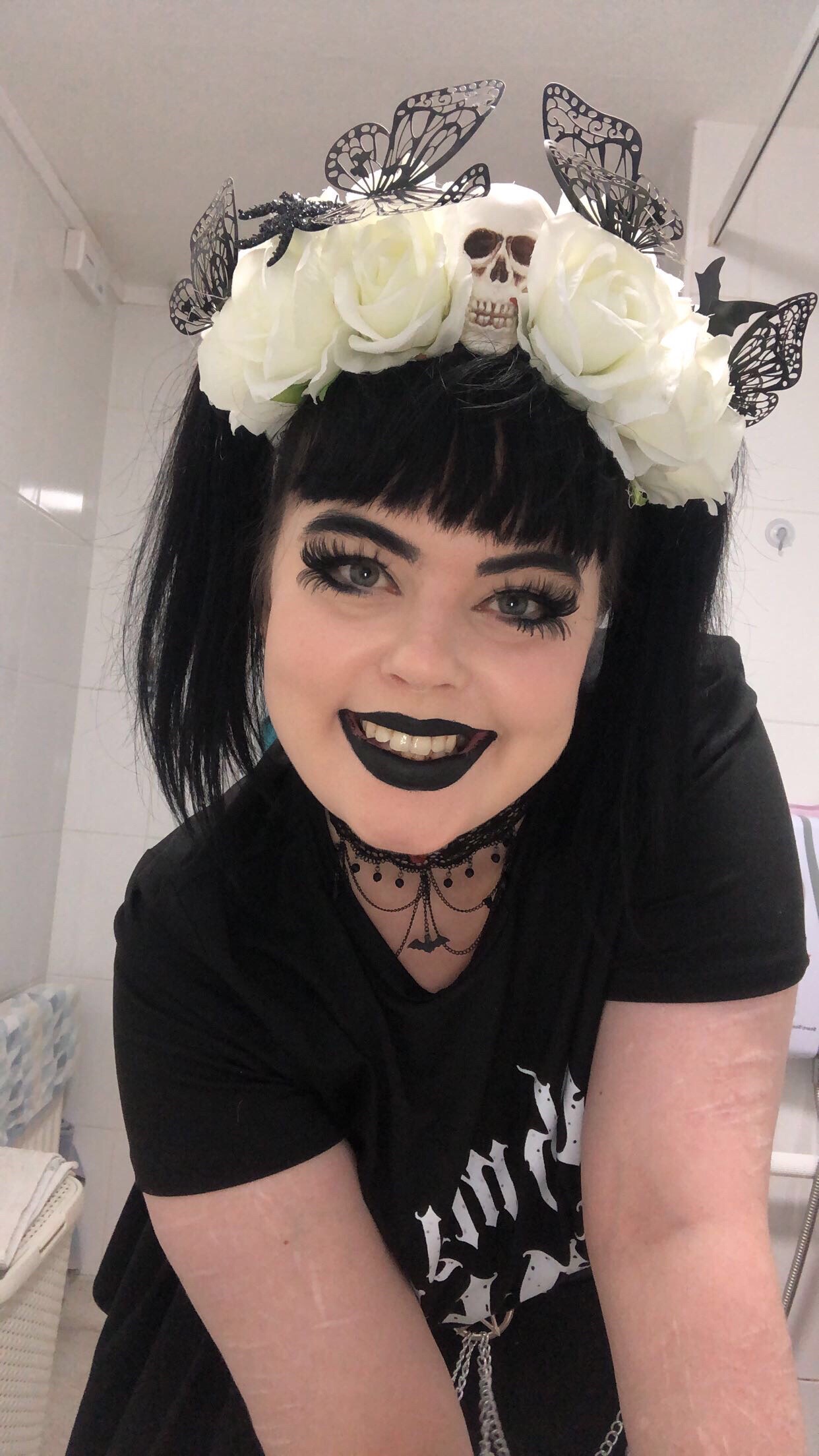 @🕷️𝕽𝖎𝖑𝖊𝖞 𝕮𝖔𝖚𝖙𝖚𝖗𝖊🖤