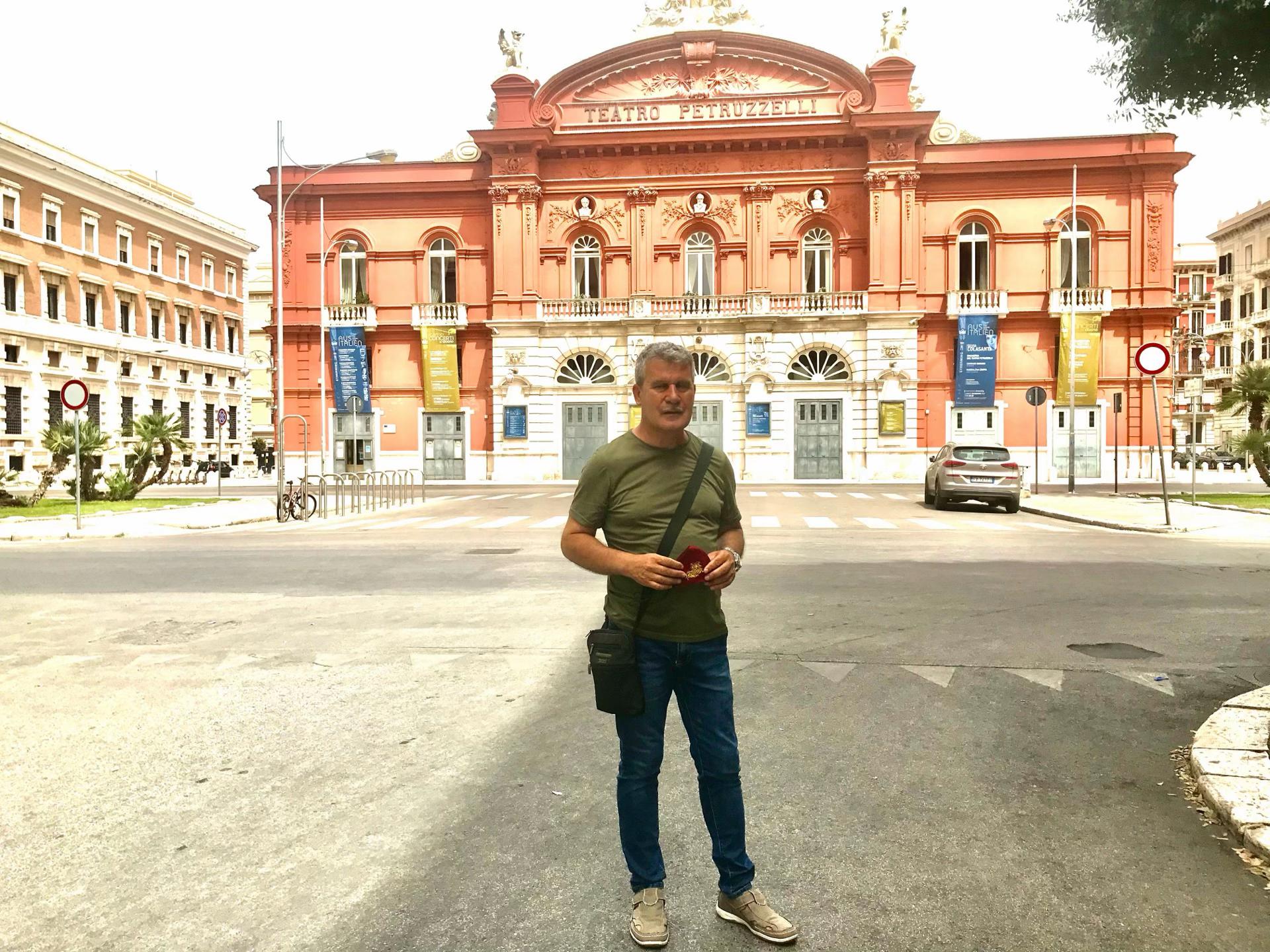 @massimostramassimo