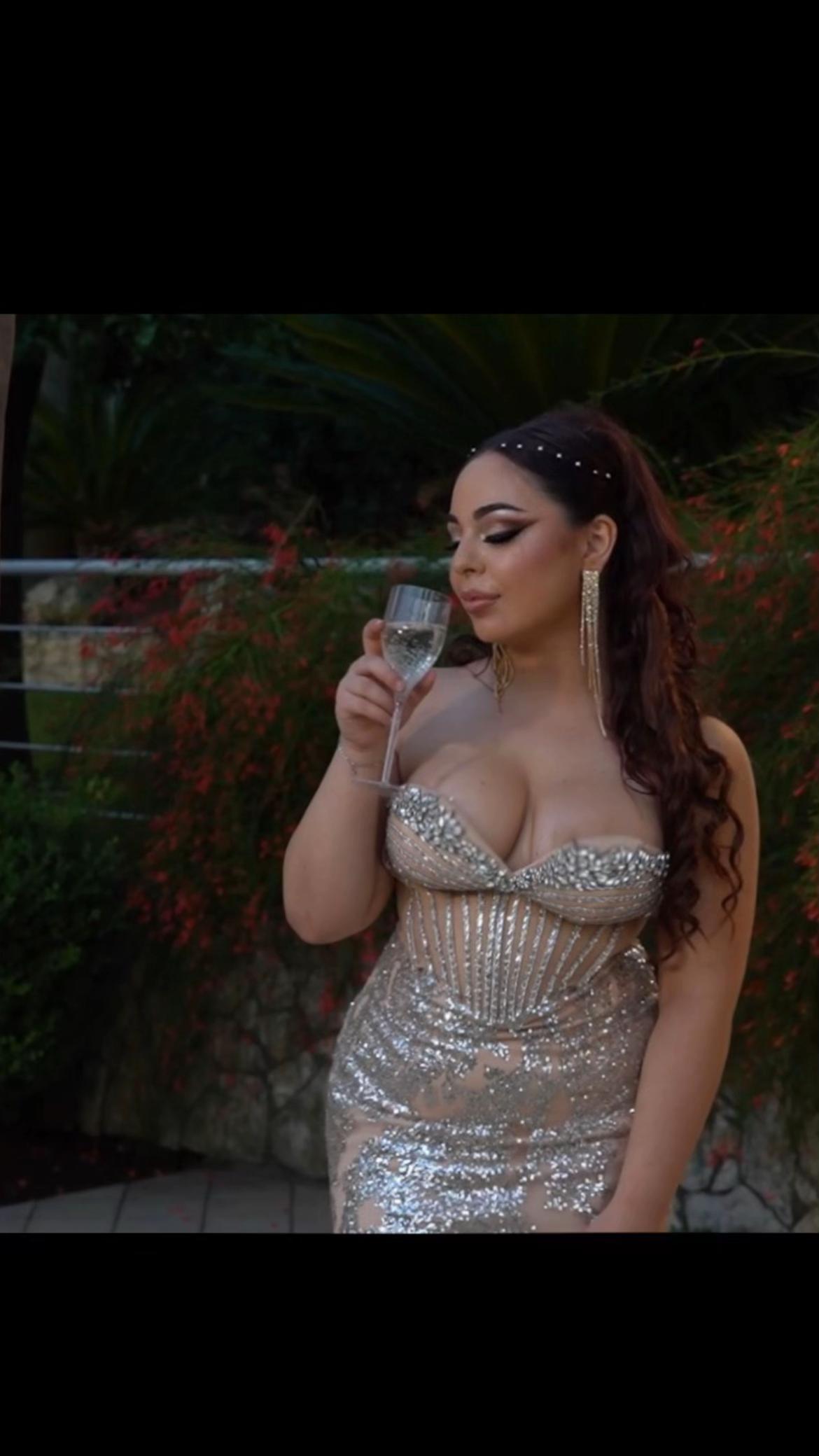 @nikasala__