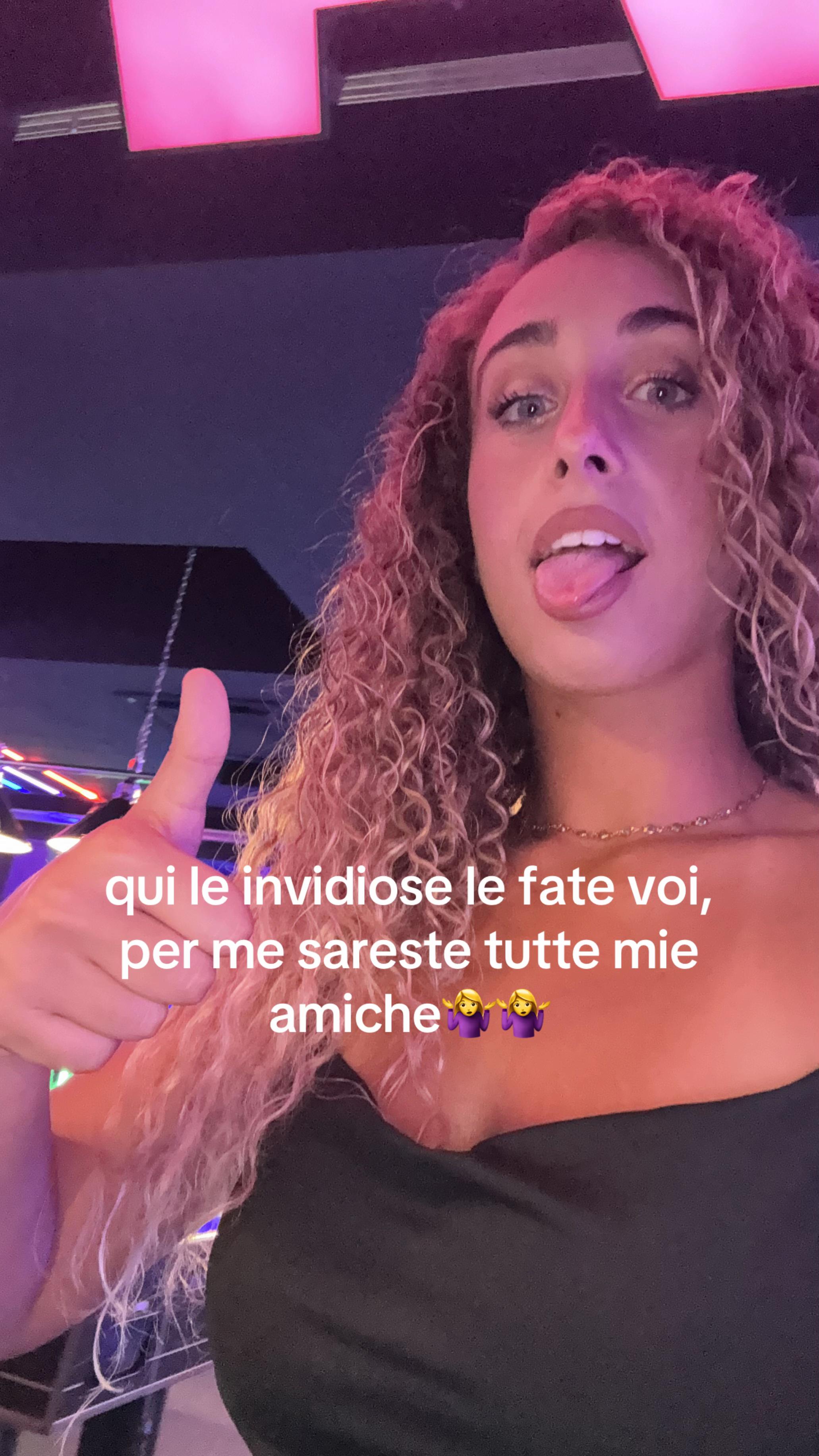 @🥂💫🪩🐆
