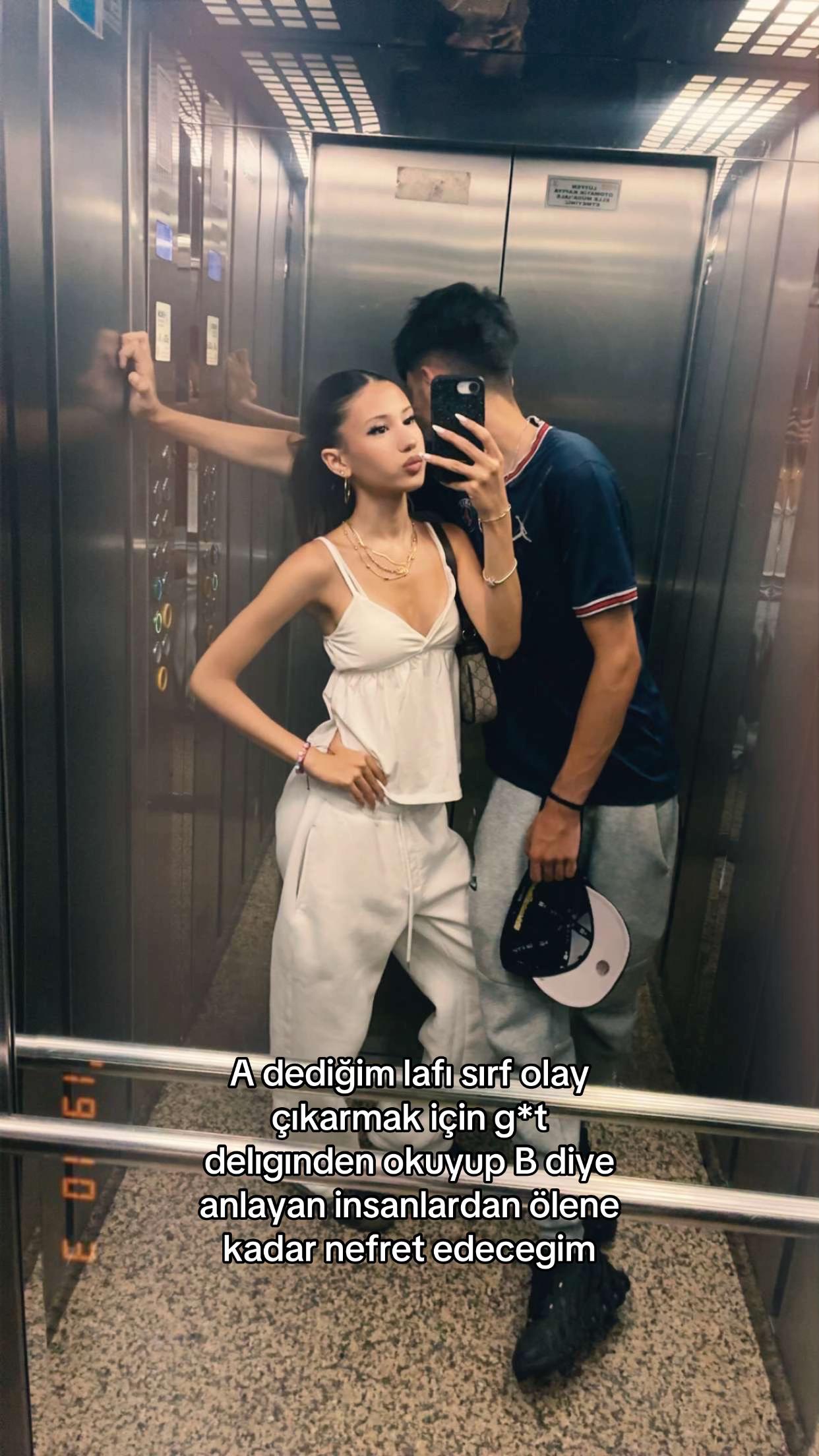 @Naz &Ouml;zkan