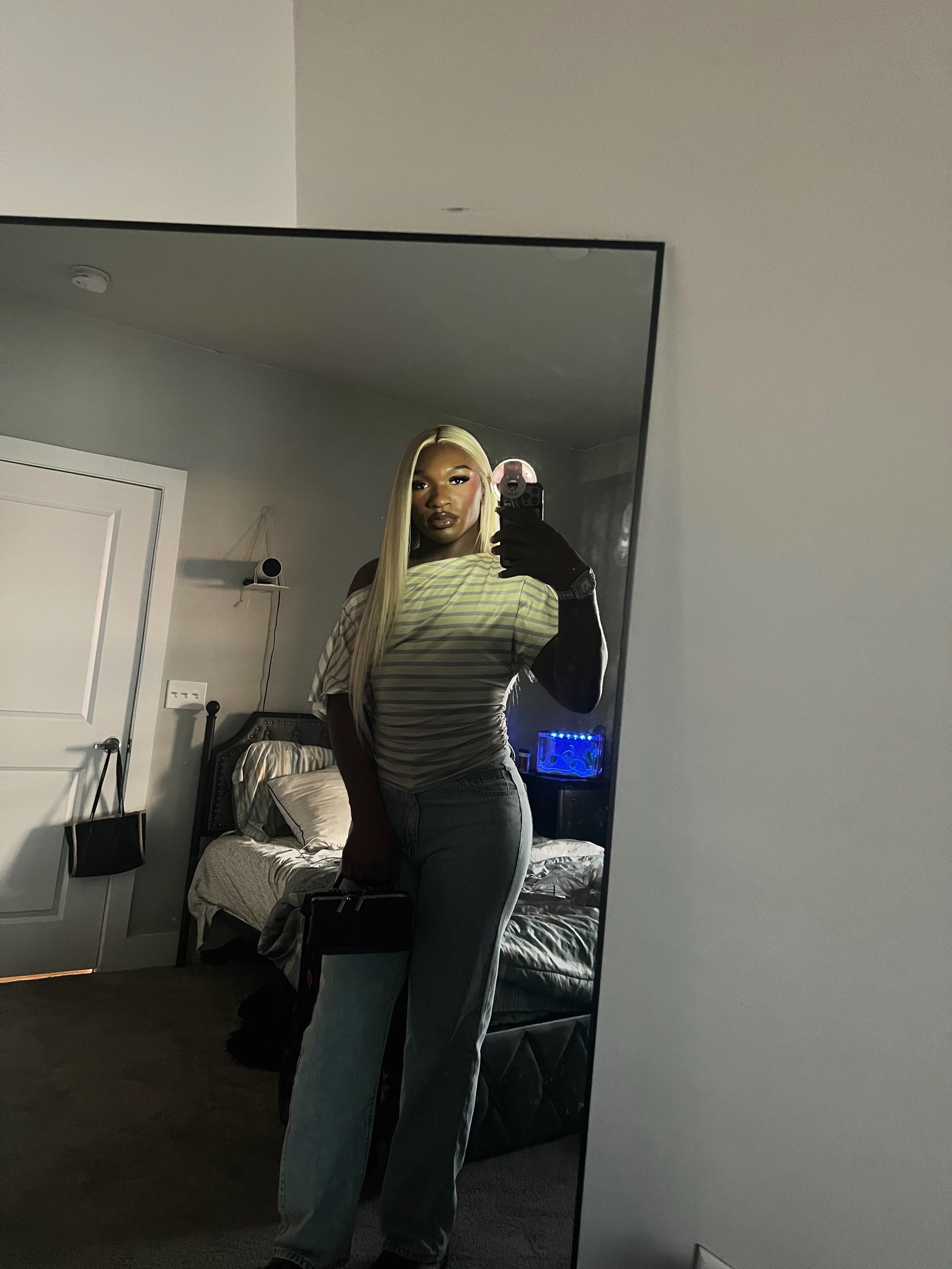 @Ari