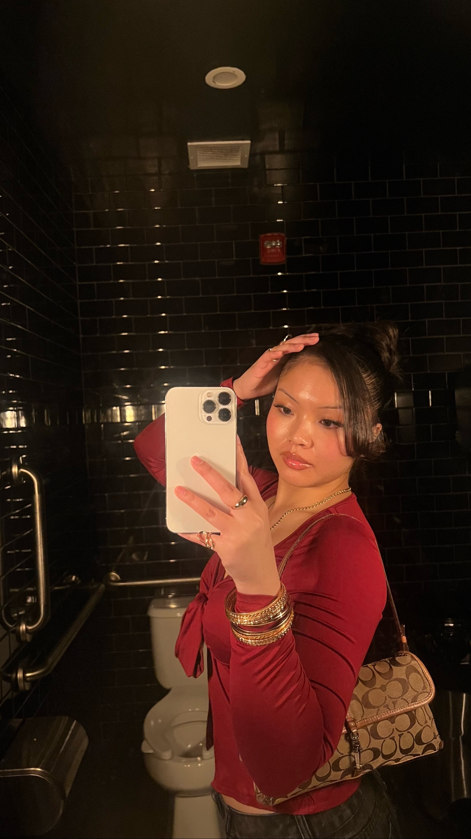 @v