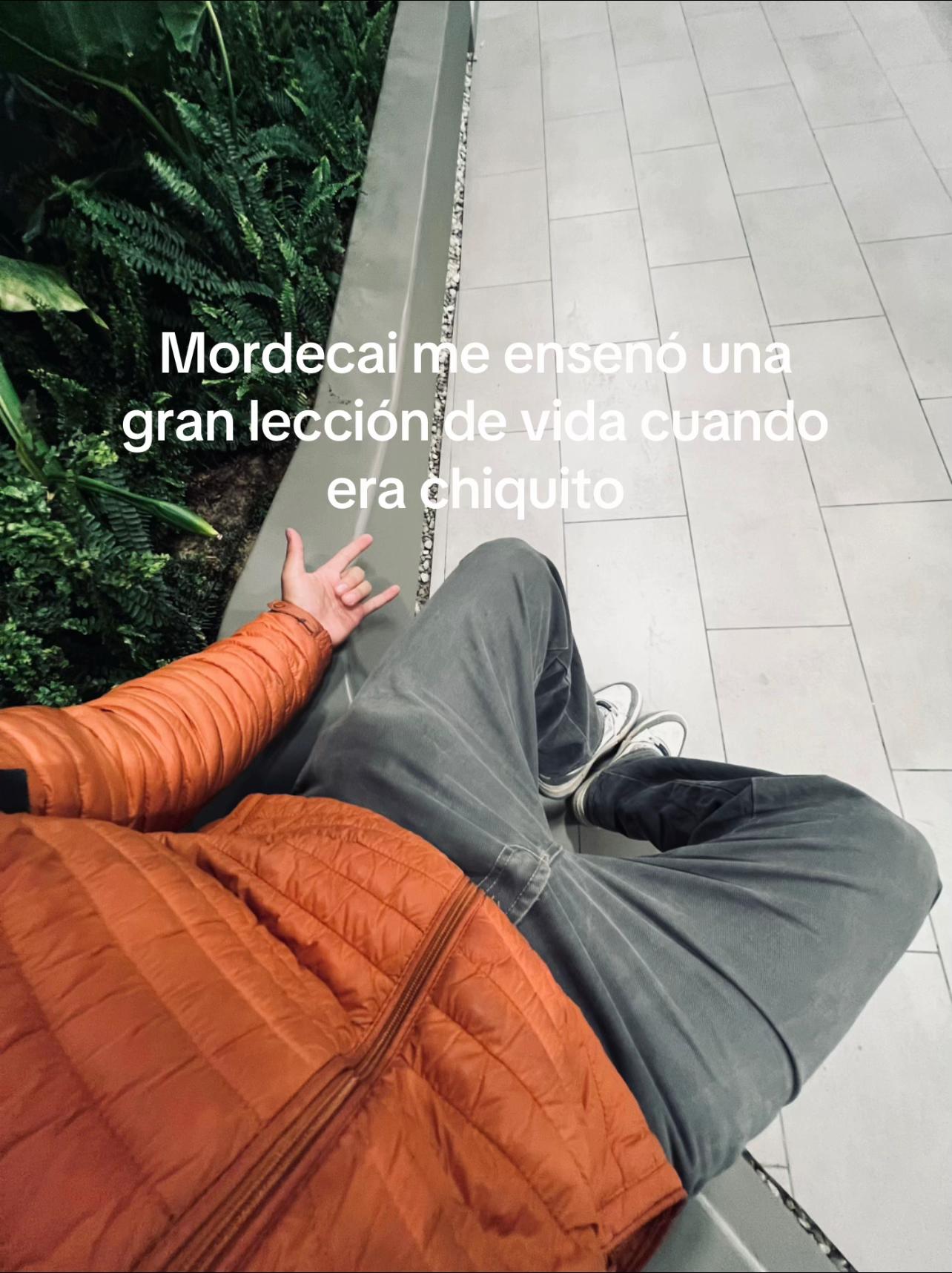 @Z E L Z E