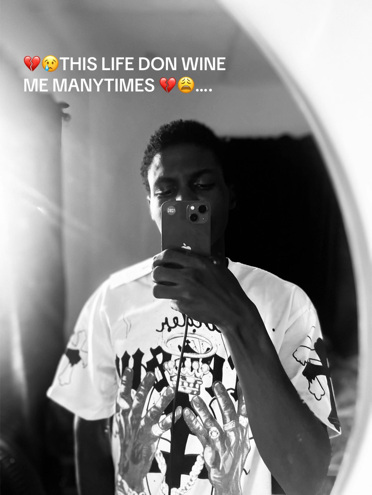 @JUST A BOY 👦