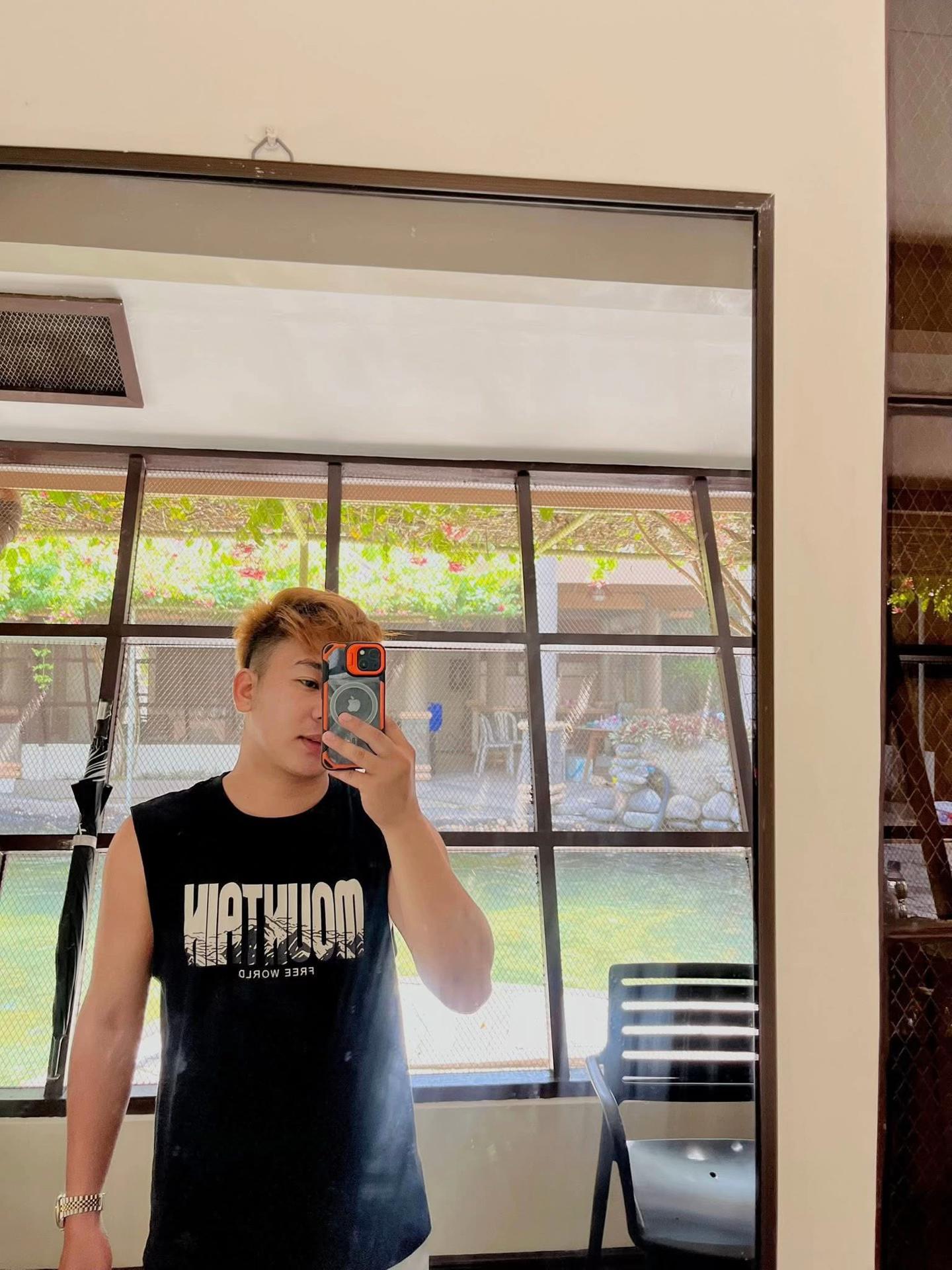 @Ron🏳️&zwj;🌈