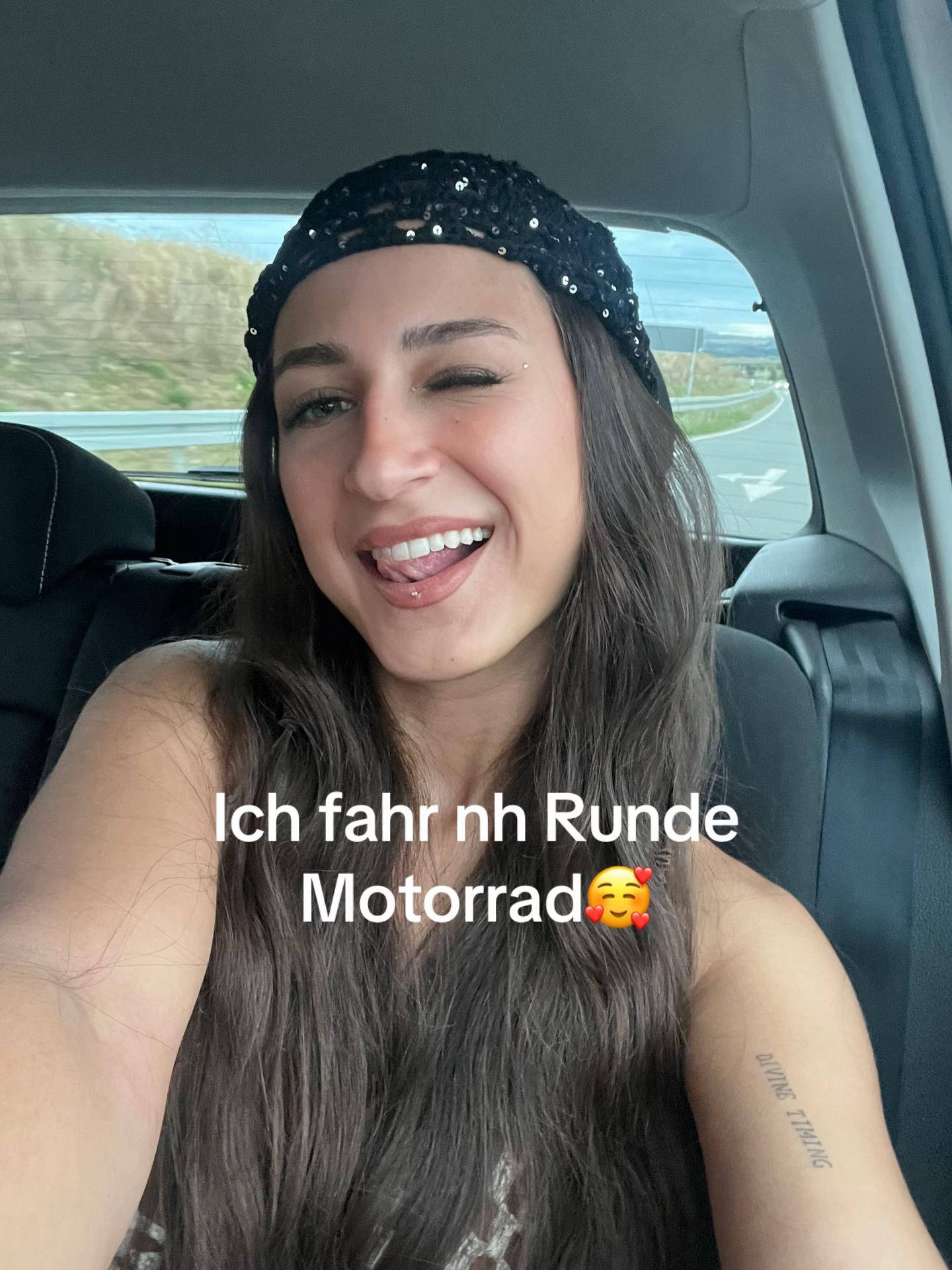 @paula