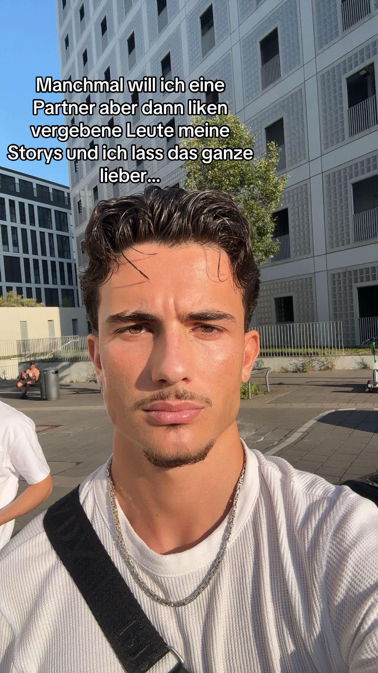 @SVR🇦🇱