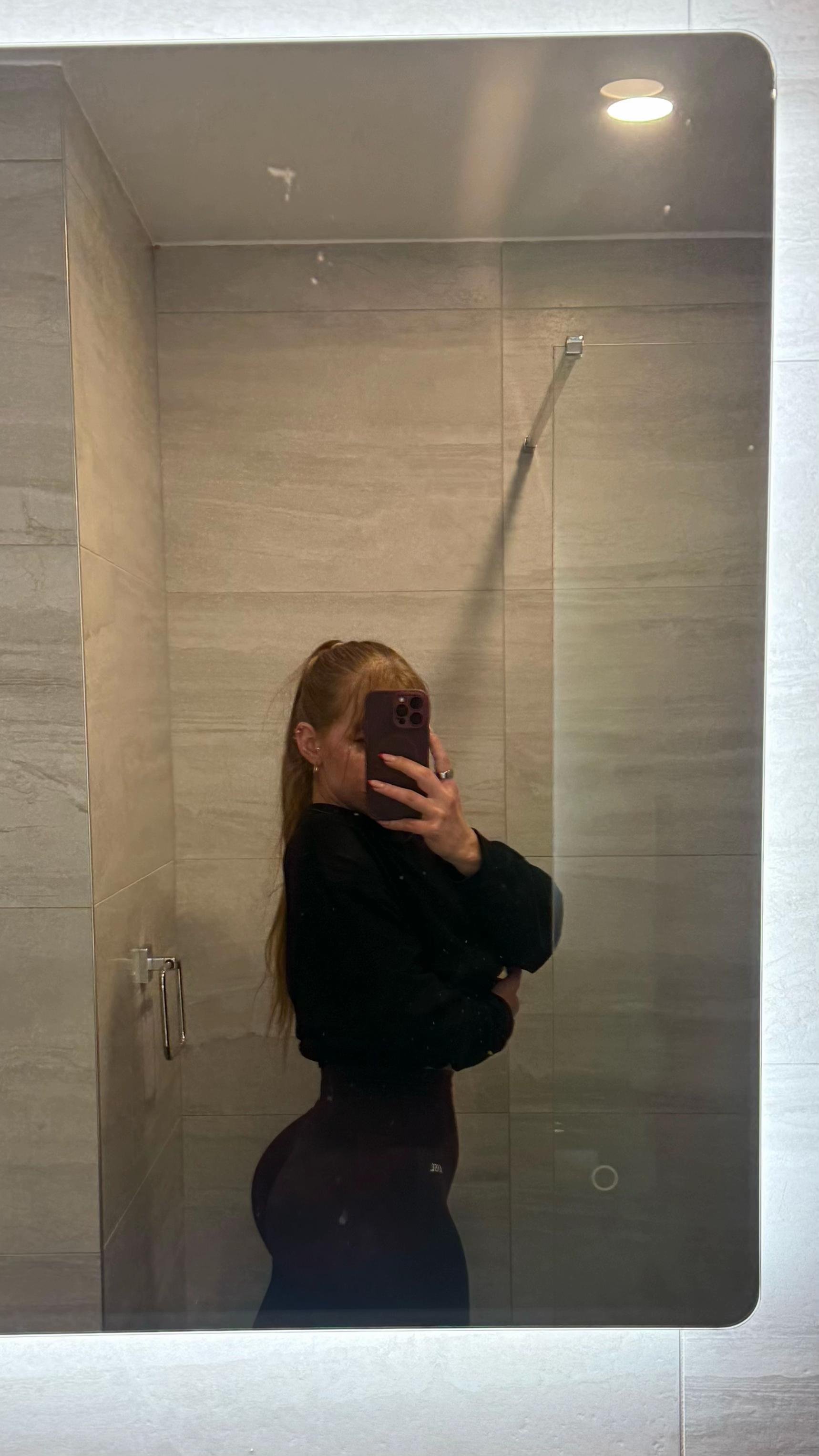 @𝓐𝓵𝓮𝓴𝓼𝓪𝓷𝓭𝓻𝓪
